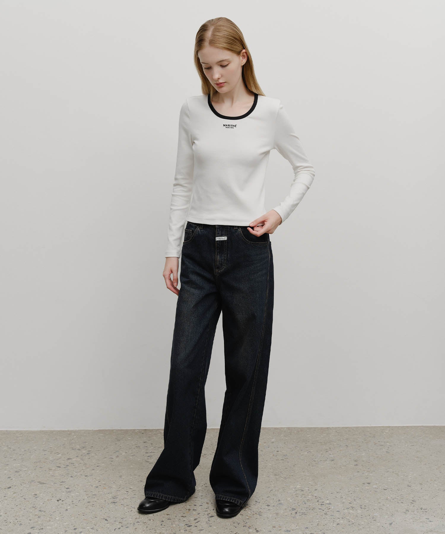 W DEEP NECK LONG SLEEVE