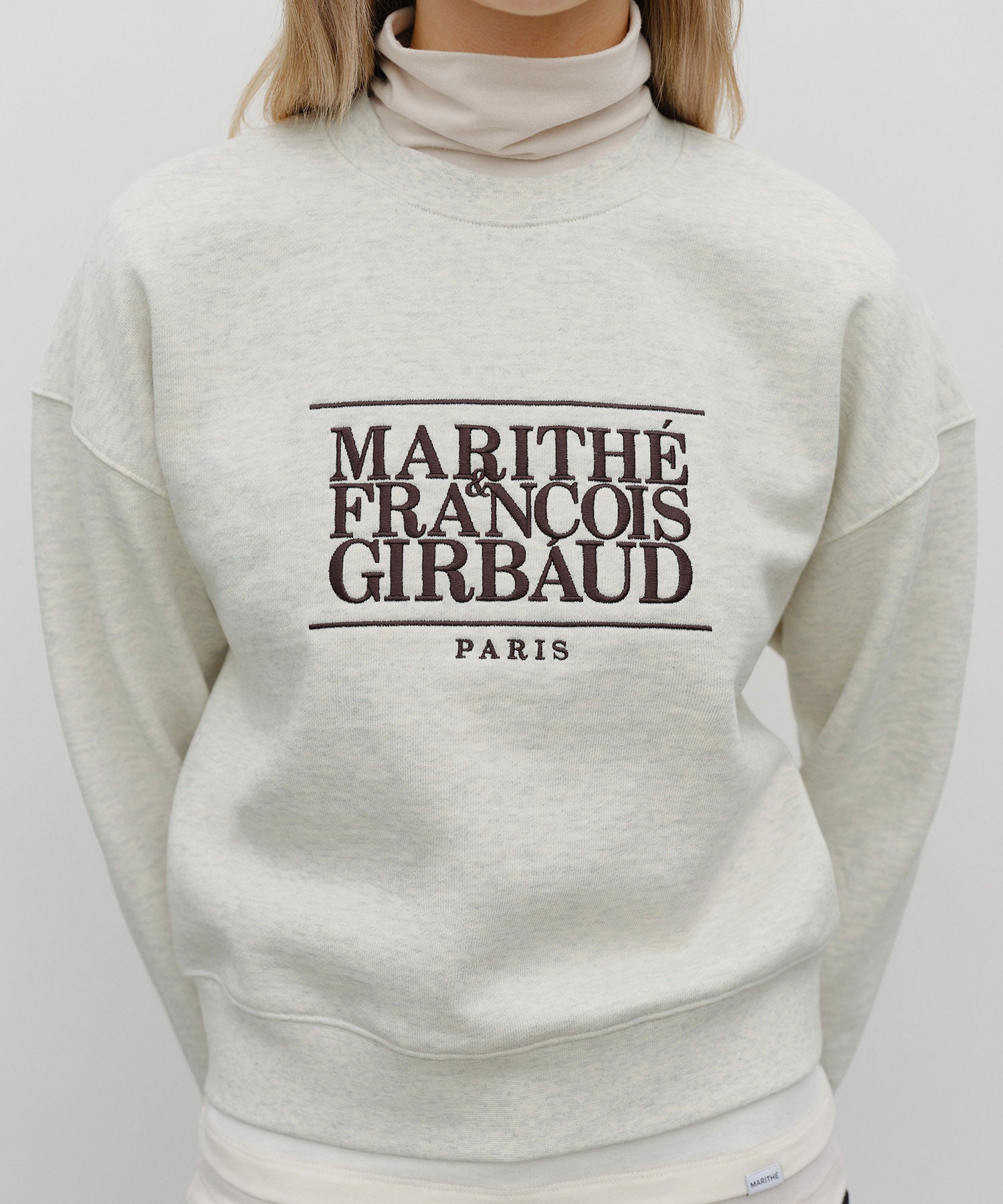 W CLASSIC LOGO CROP SWEATSHIRT