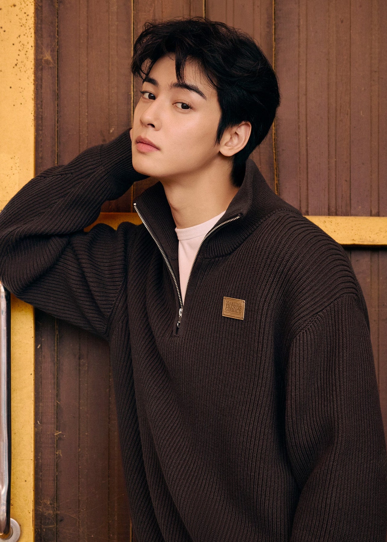 HALF NECK ZIPUP KNIT