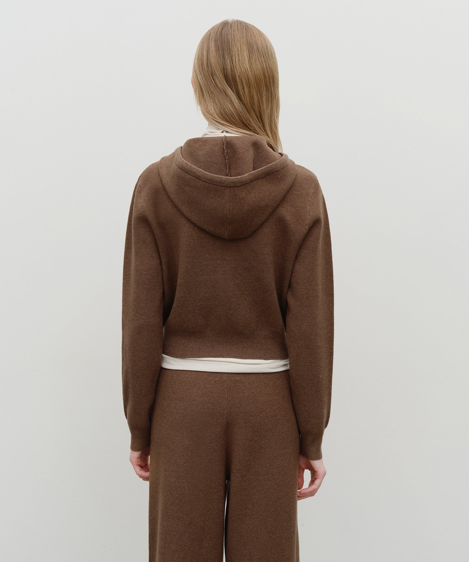 W CLASSIC LOGO CROP KNIT HOODIE ZIPUP