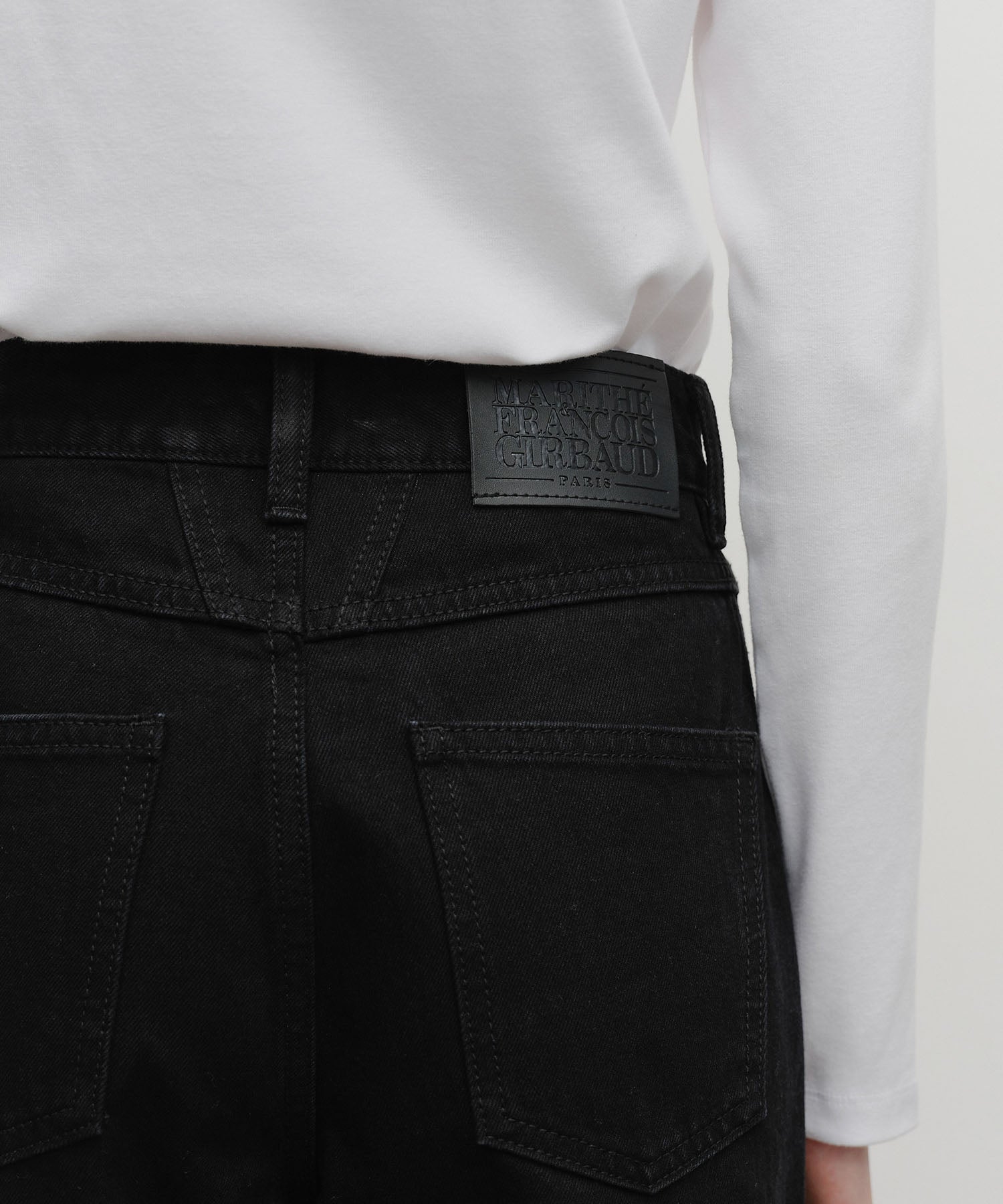 W HIGH STRAIGHT DENIM PANTS