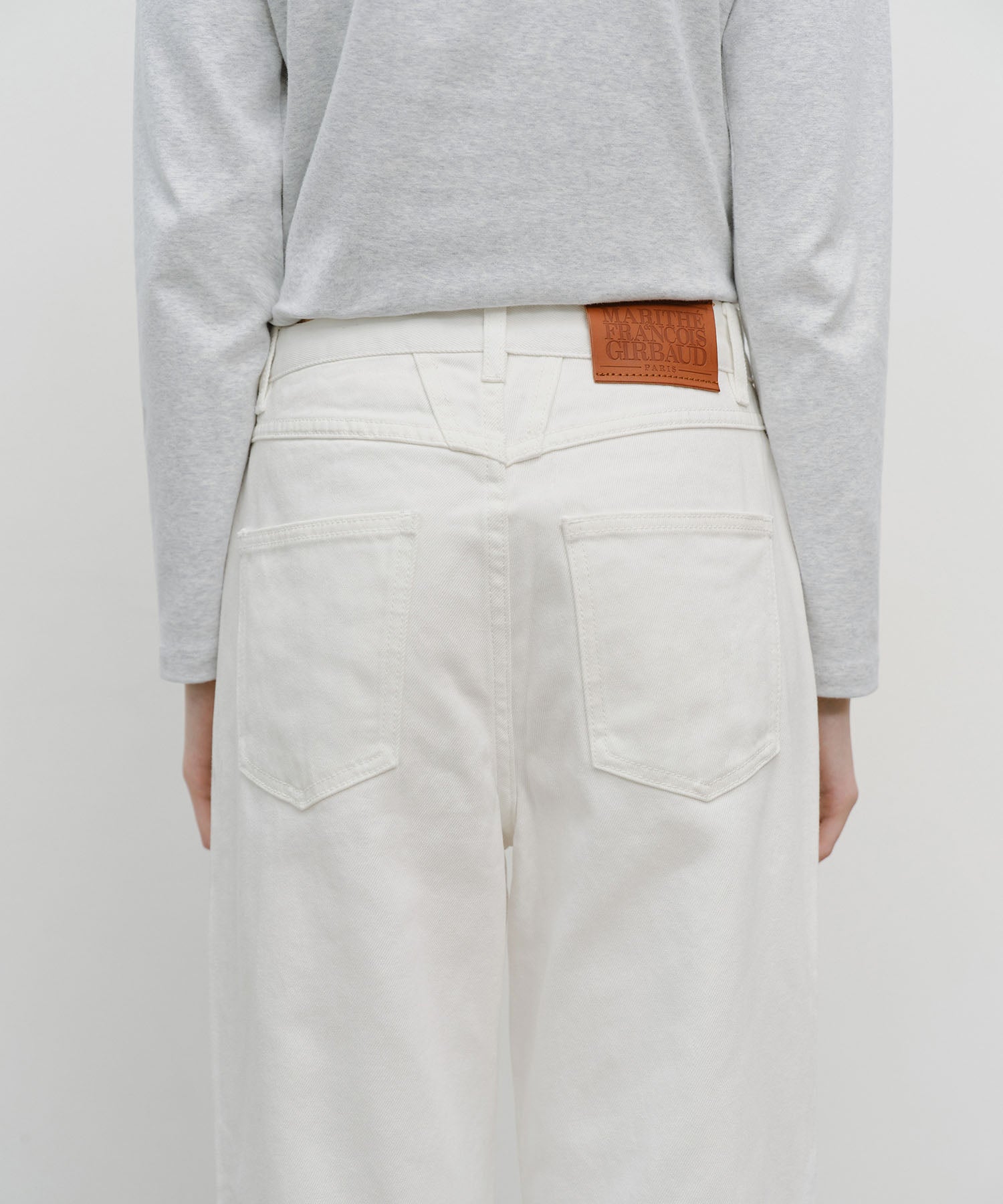W HIGH STRAIGHT DENIM PANTS