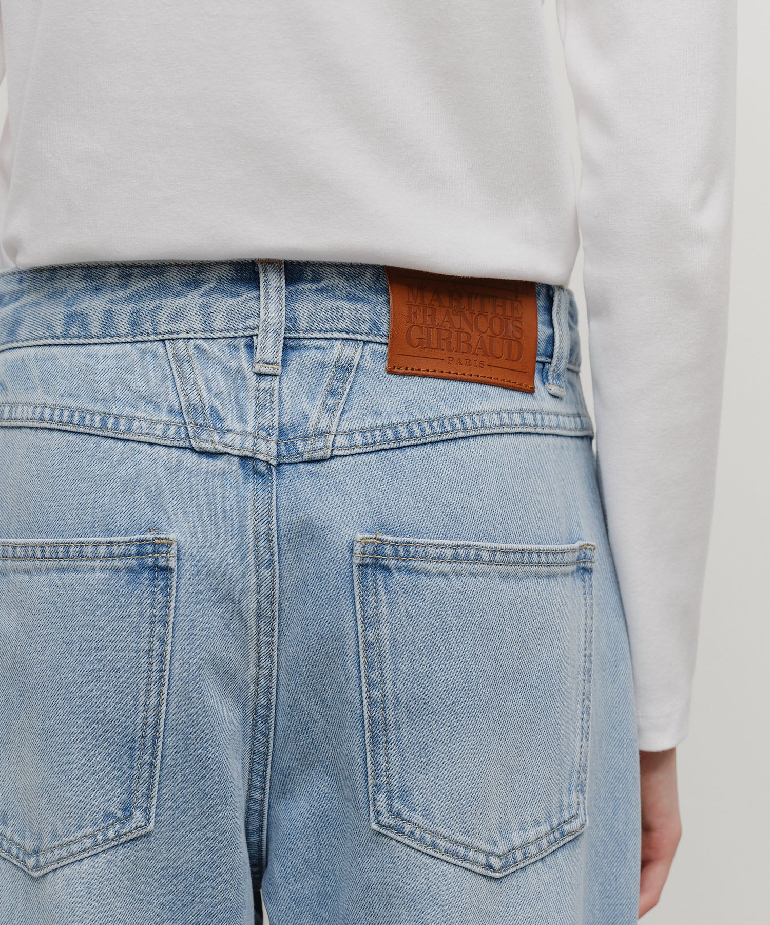 W HIGH STRAIGHT DENIM PANTS