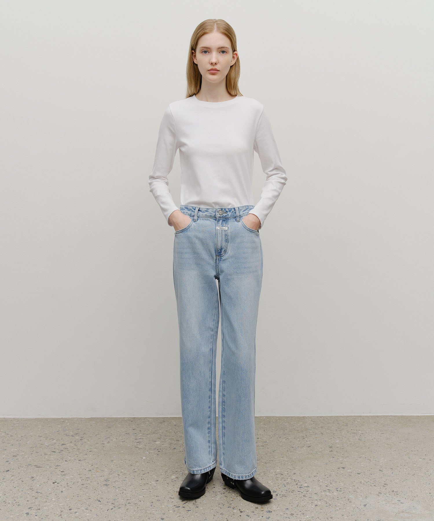 W HIGH STRAIGHT DENIM PANTS