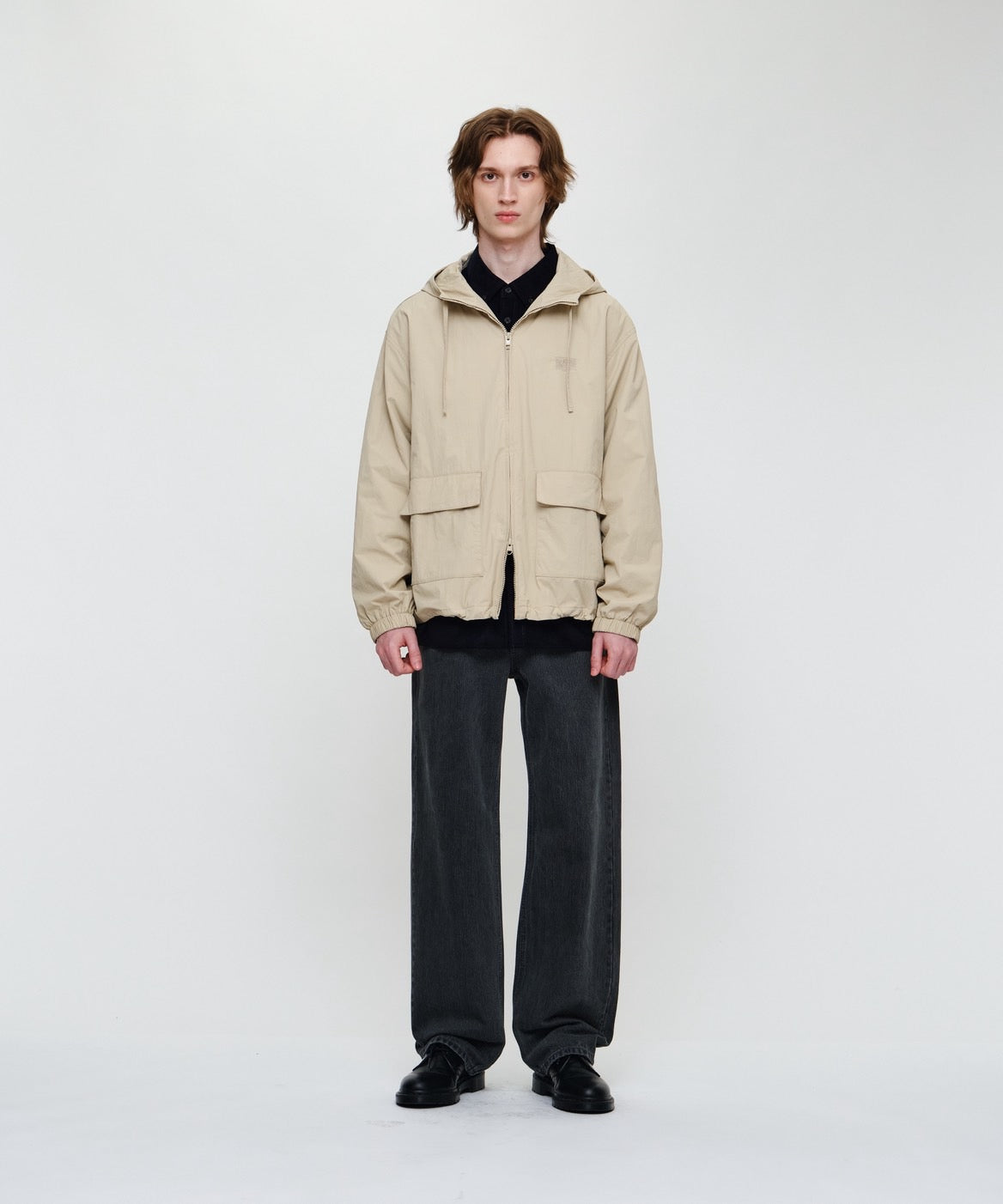 OUTPOCKET HOODED WIND JACKET