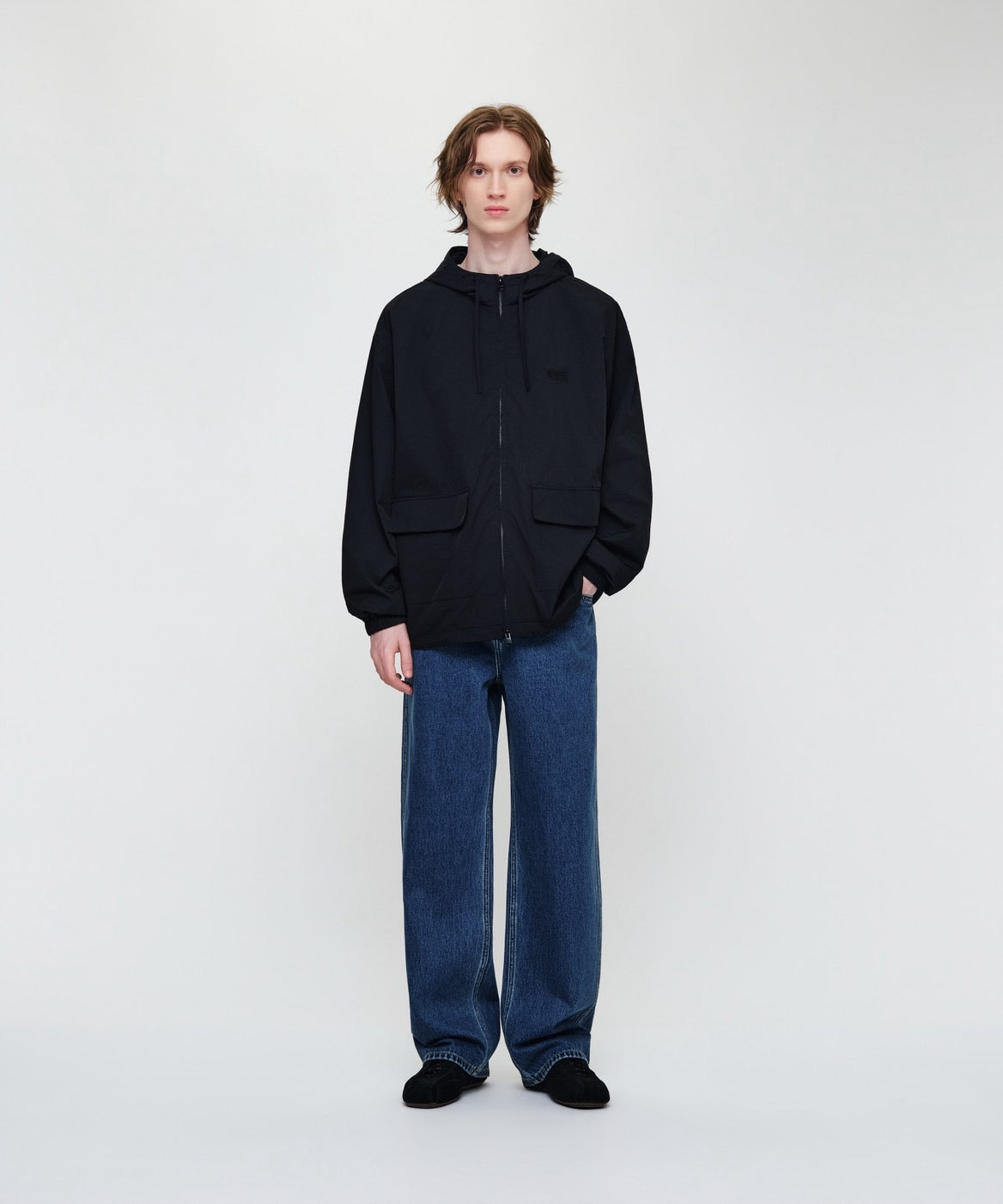OUTPOCKET HOODED WIND JACKET