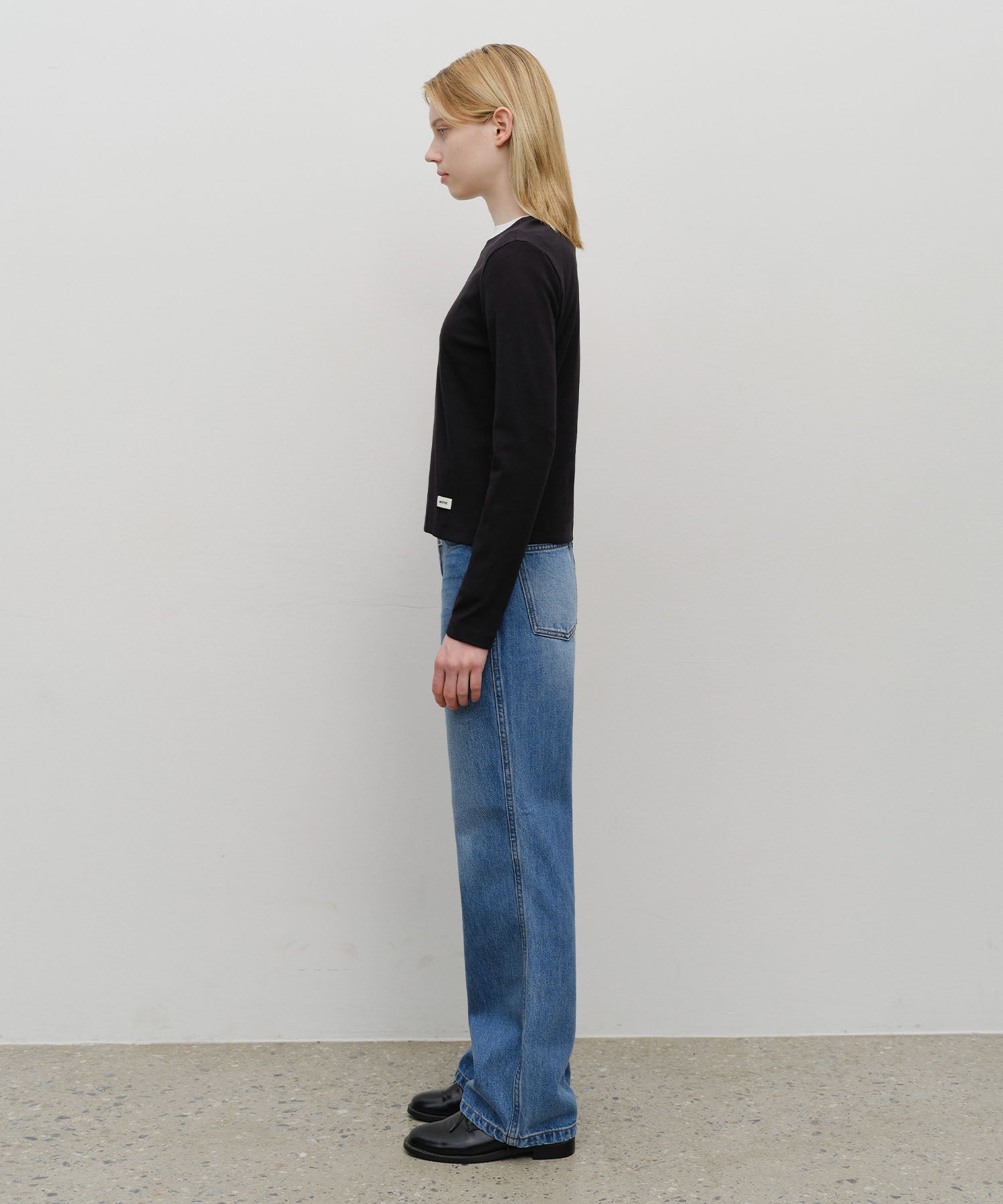 W HIGH STRAIGHT DENIM PANTS