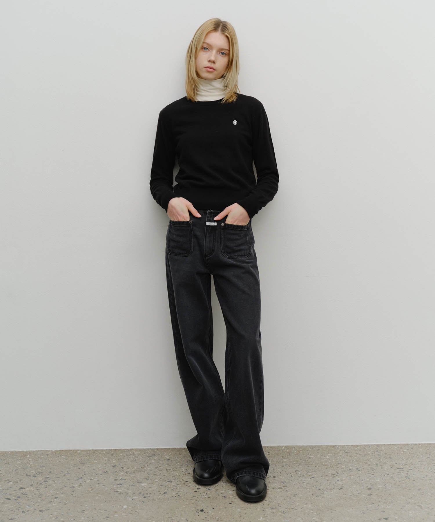 W BASIC CROP KNIT PULLOVER