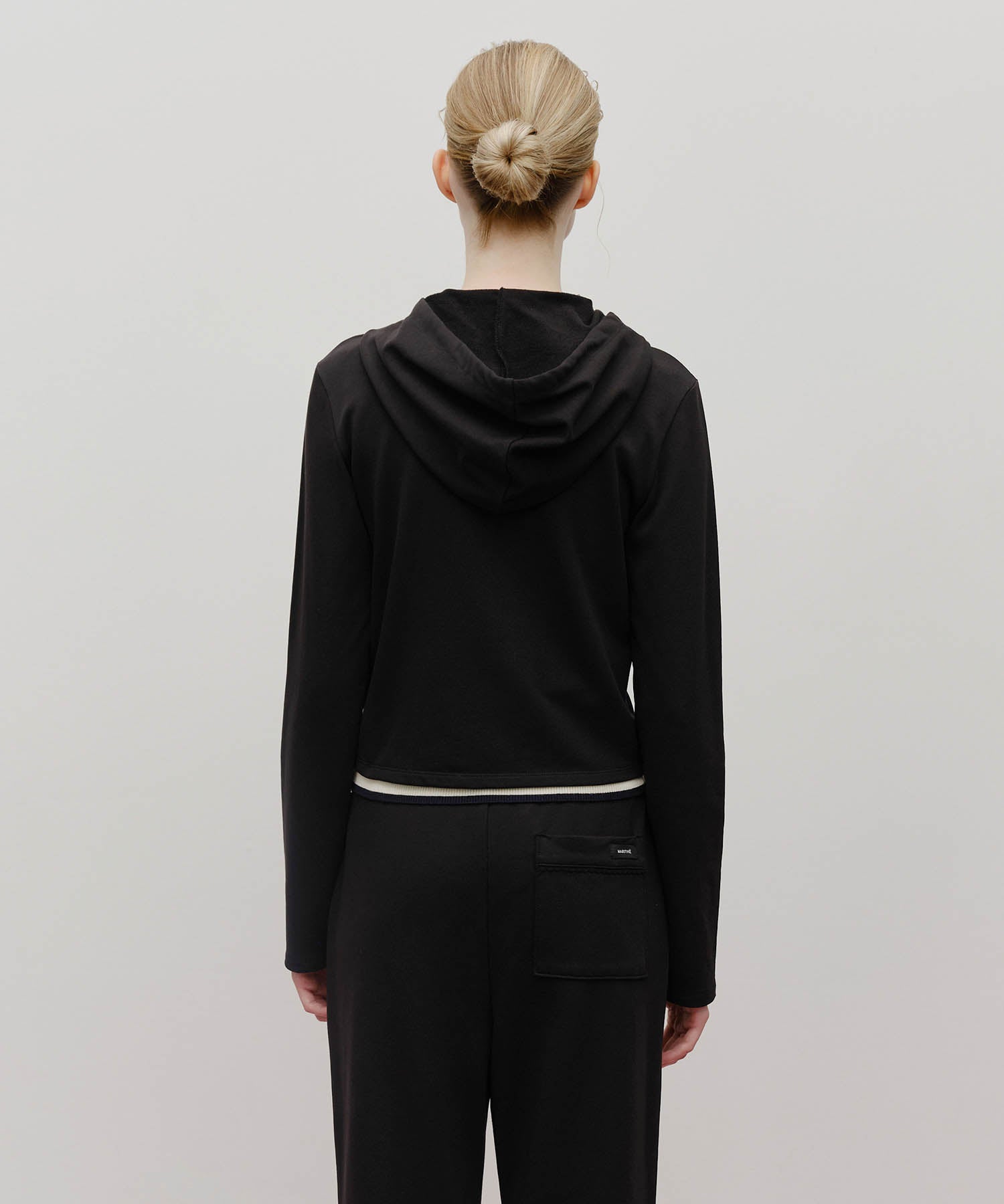 W SLIM FIT HOODIE