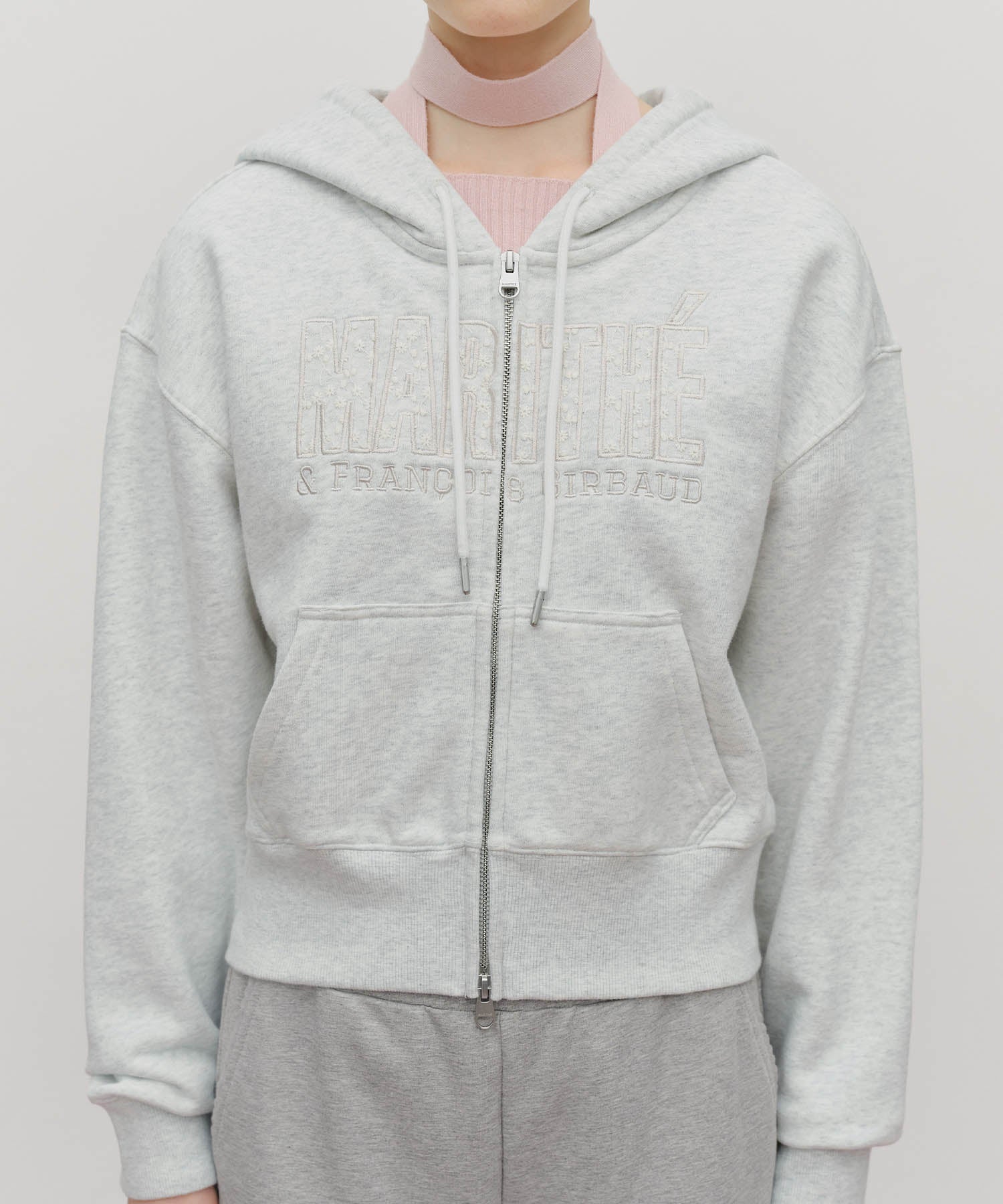 W LACE APPLIQUE CROP HOODIE ZIPUP