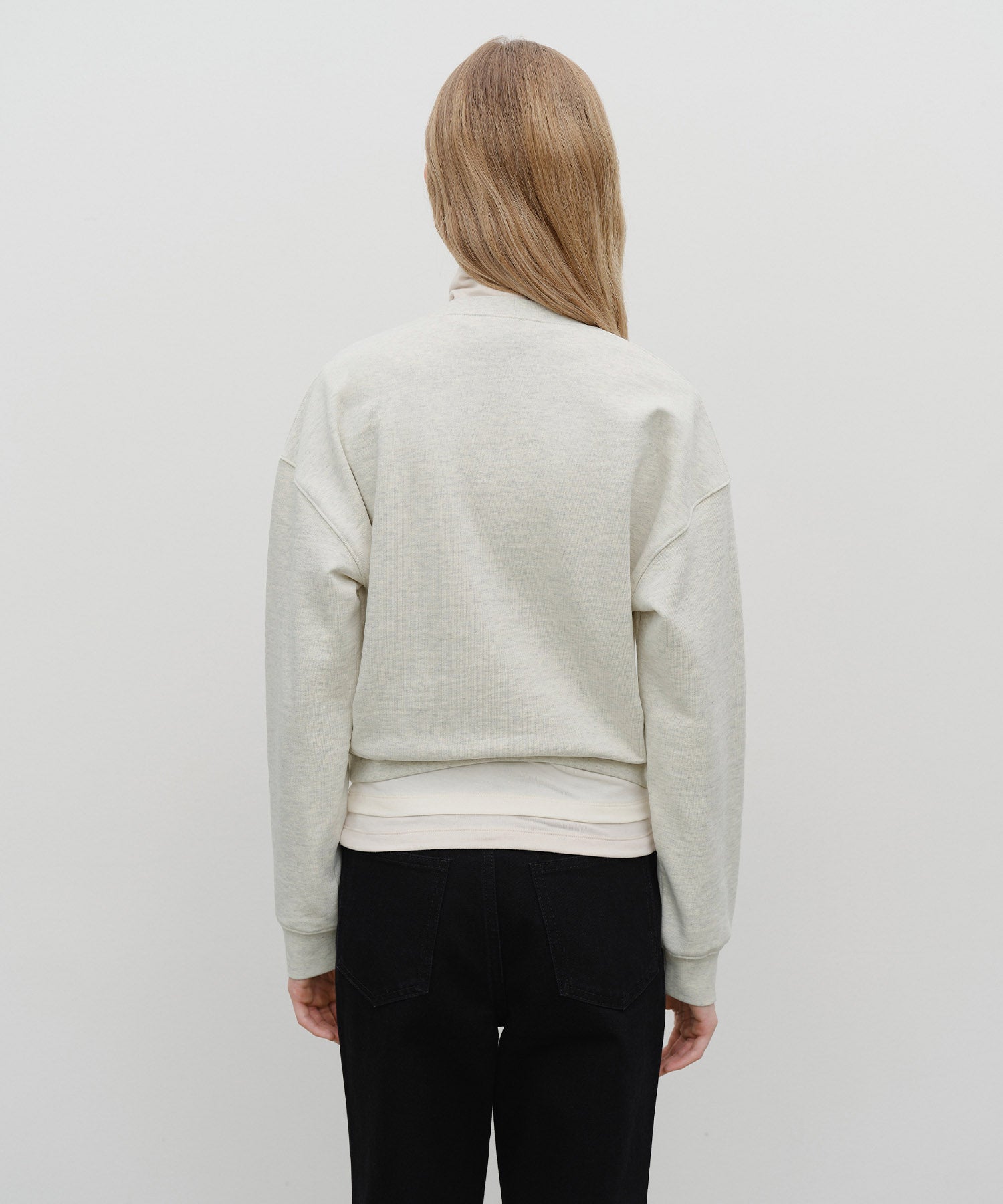 W CLASSIC LOGO CROP SWEATSHIRT