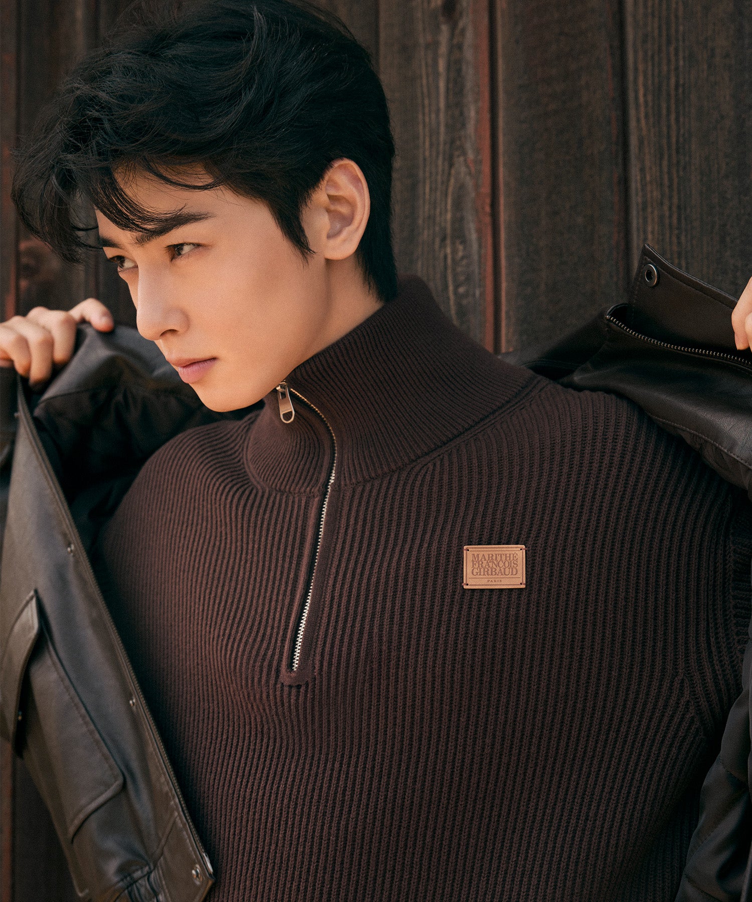 HALF NECK ZIPUP KNIT