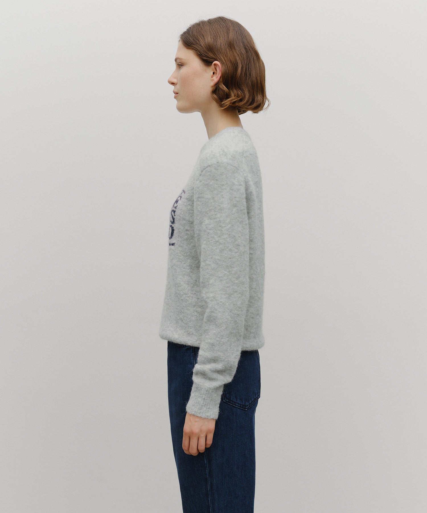BOUCLE CLASSIC LOGO KNIT PULLOVER