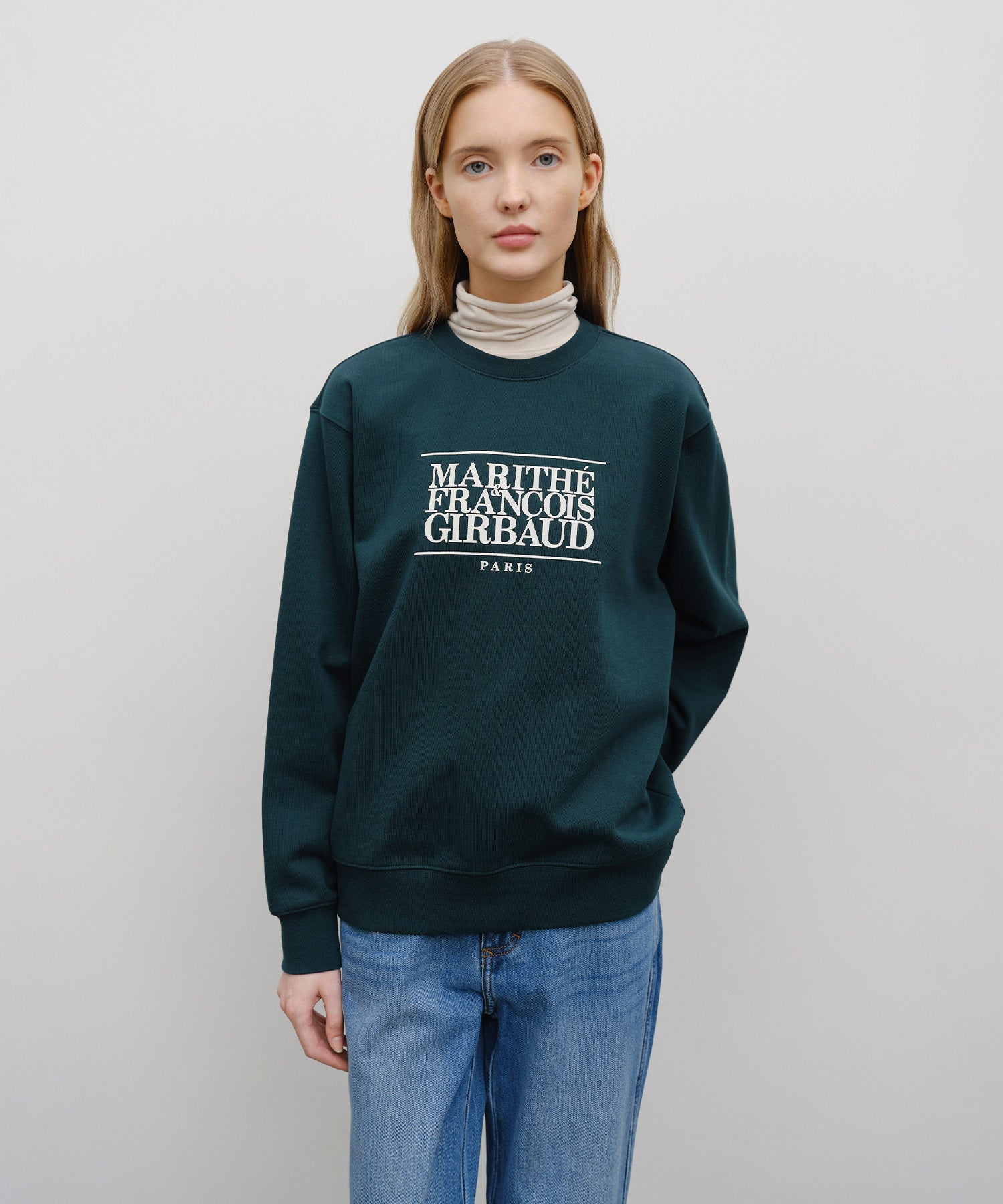 CLASSIC LOGO SWEATSHIRT