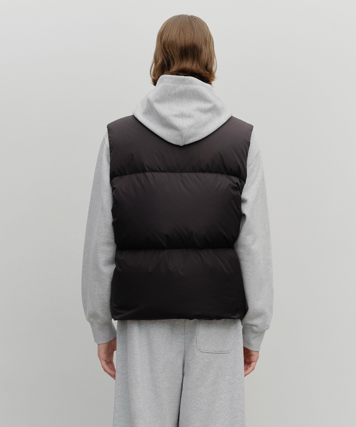 CLASSIC LOGO DOWN VEST