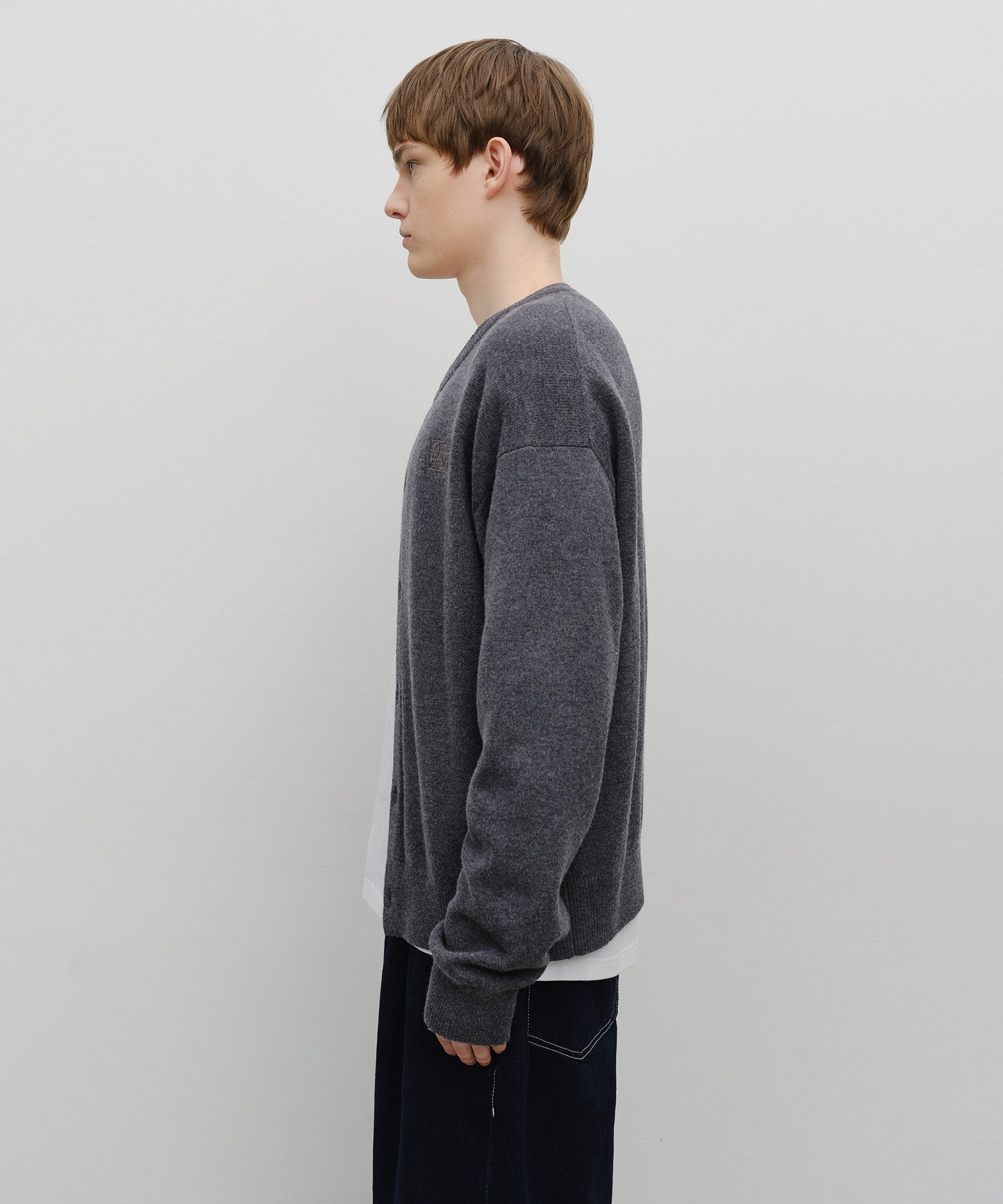 BASIC ROUND NECK CARDIGAN (発送予定: 2025年12月上旬〜)