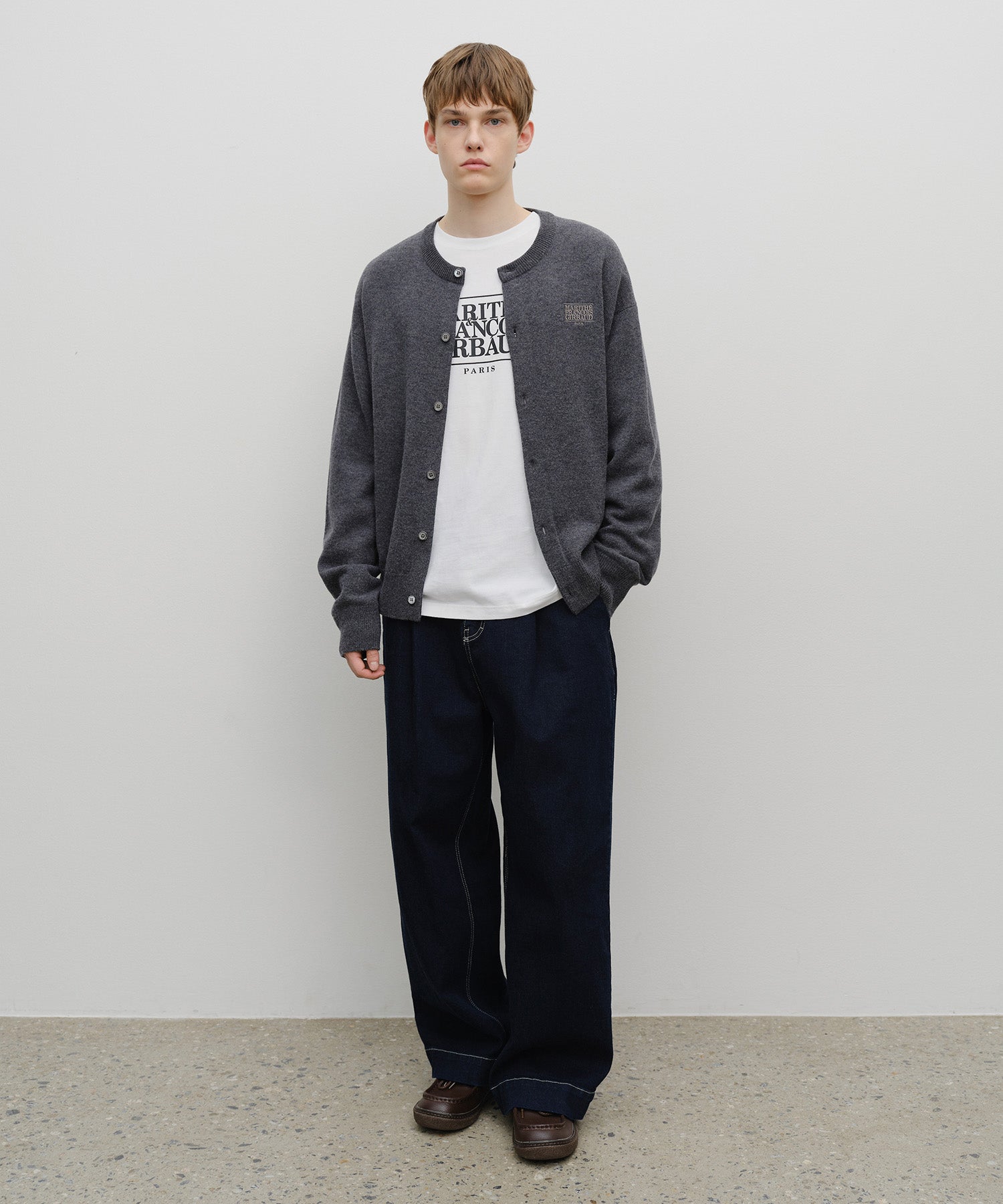 BASIC ROUND NECK CARDIGAN (発送予定: 2025年12月上旬〜)