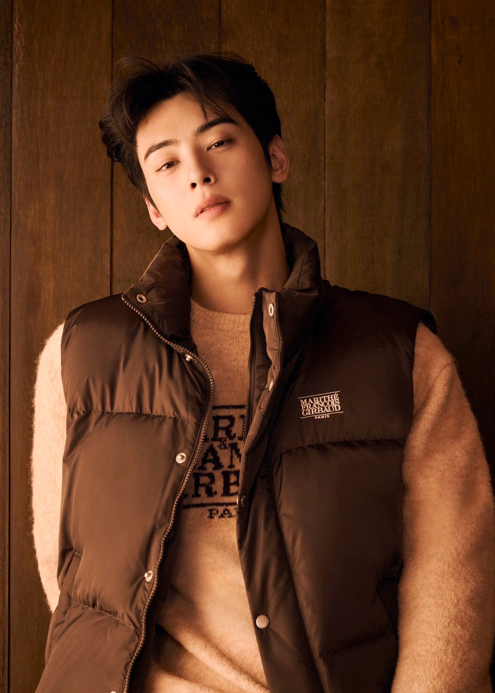 CLASSIC LOGO DOWN VEST