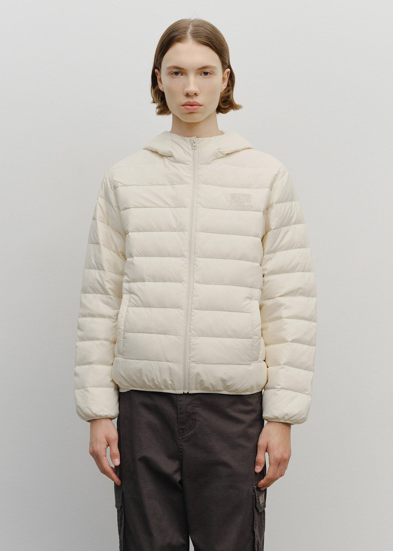 CLASSIC LOGO HOODED LIGHT DOWN JACKET