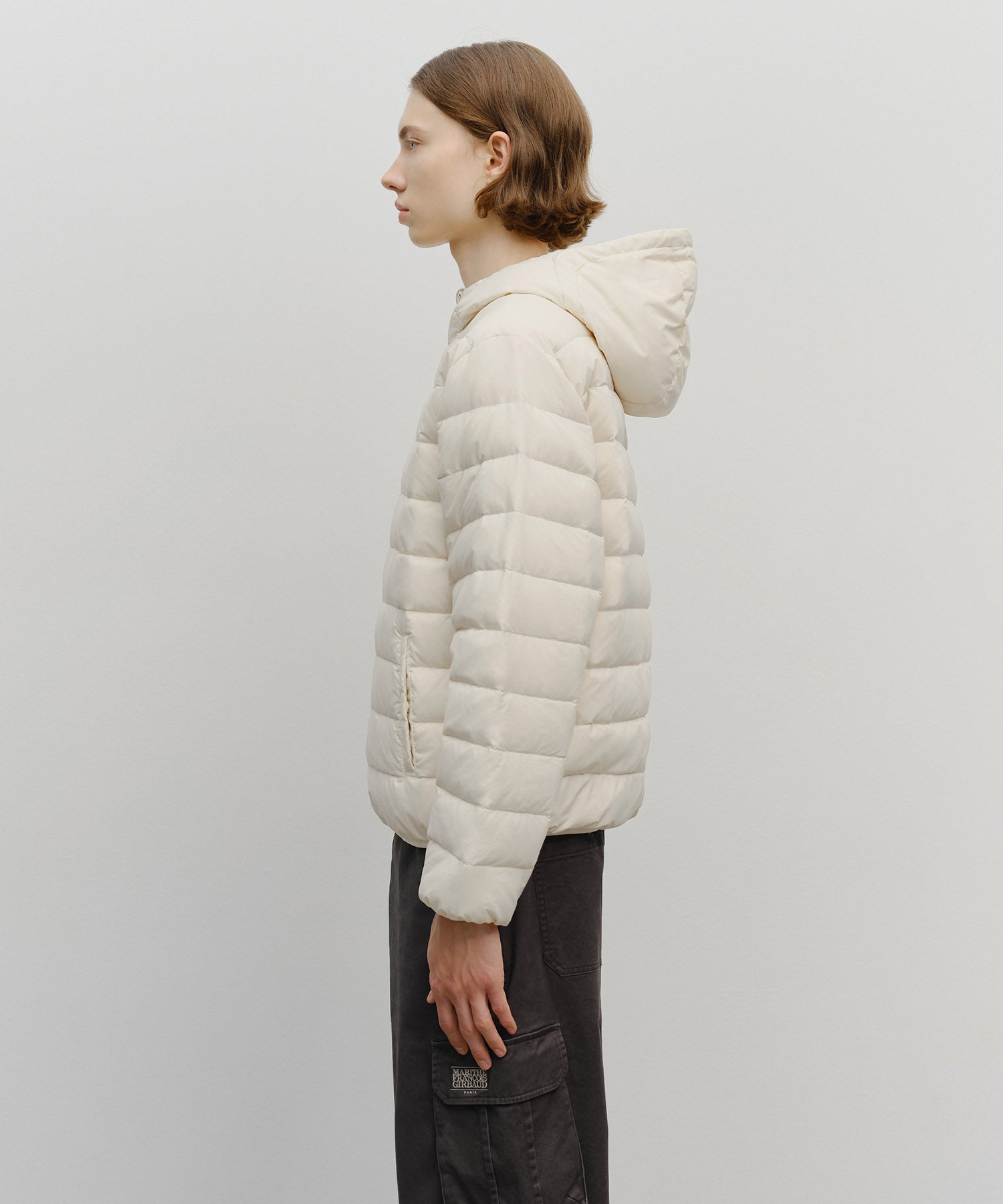 CLASSIC LOGO HOODED LIGHT DOWN JACKET