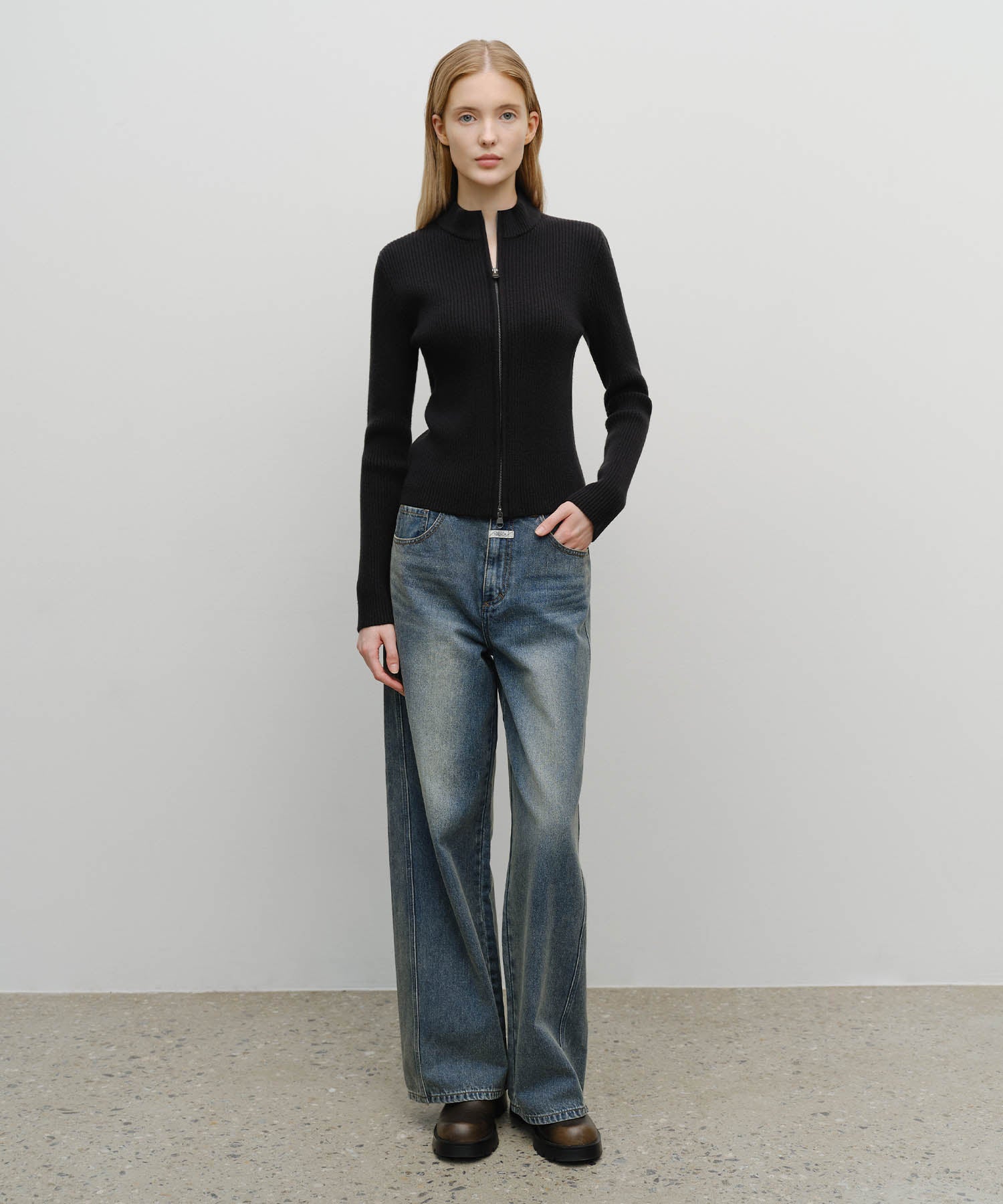 W TWO WAY HIGH NECK ZIPUP CARDIGAN