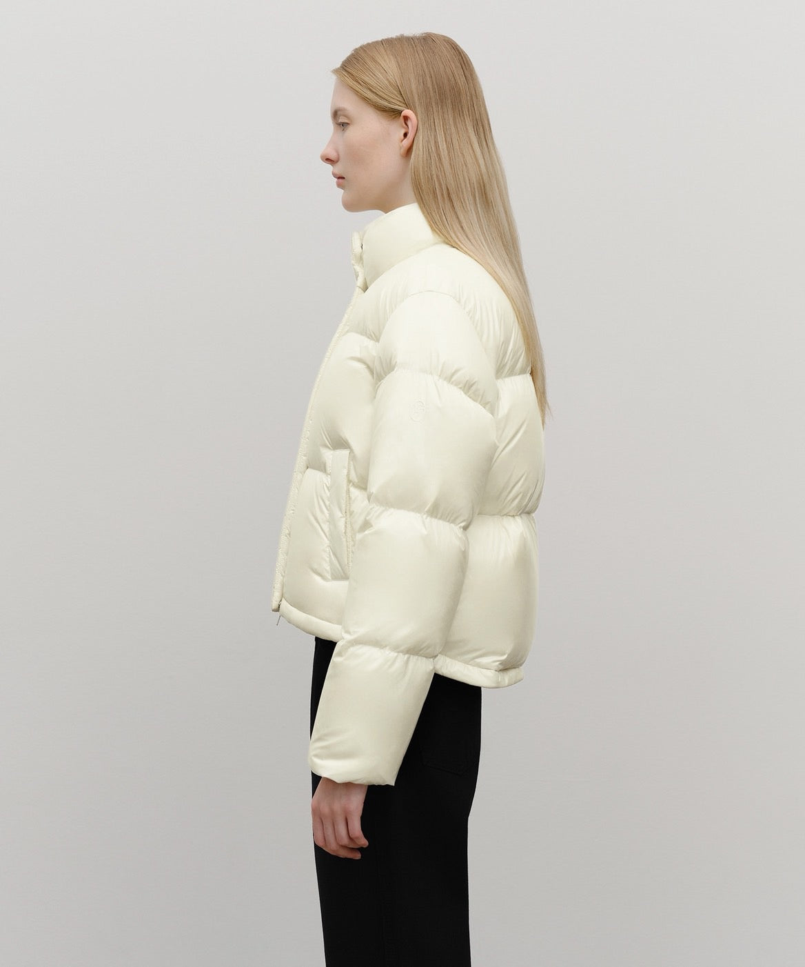 W GLOSSY CROP DOWN JACKET