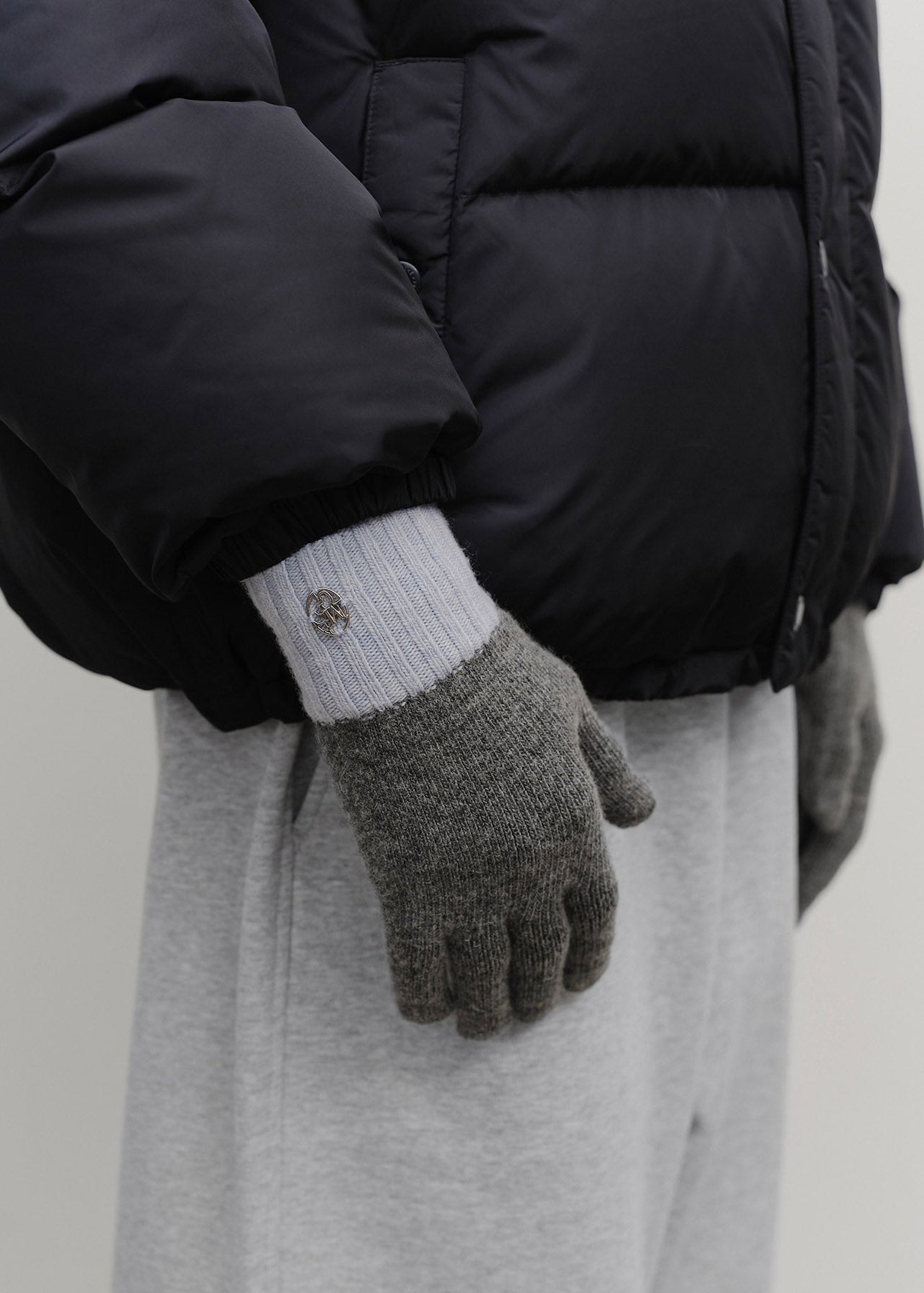 CIRCLE LOGO TWOTONE GLOVE