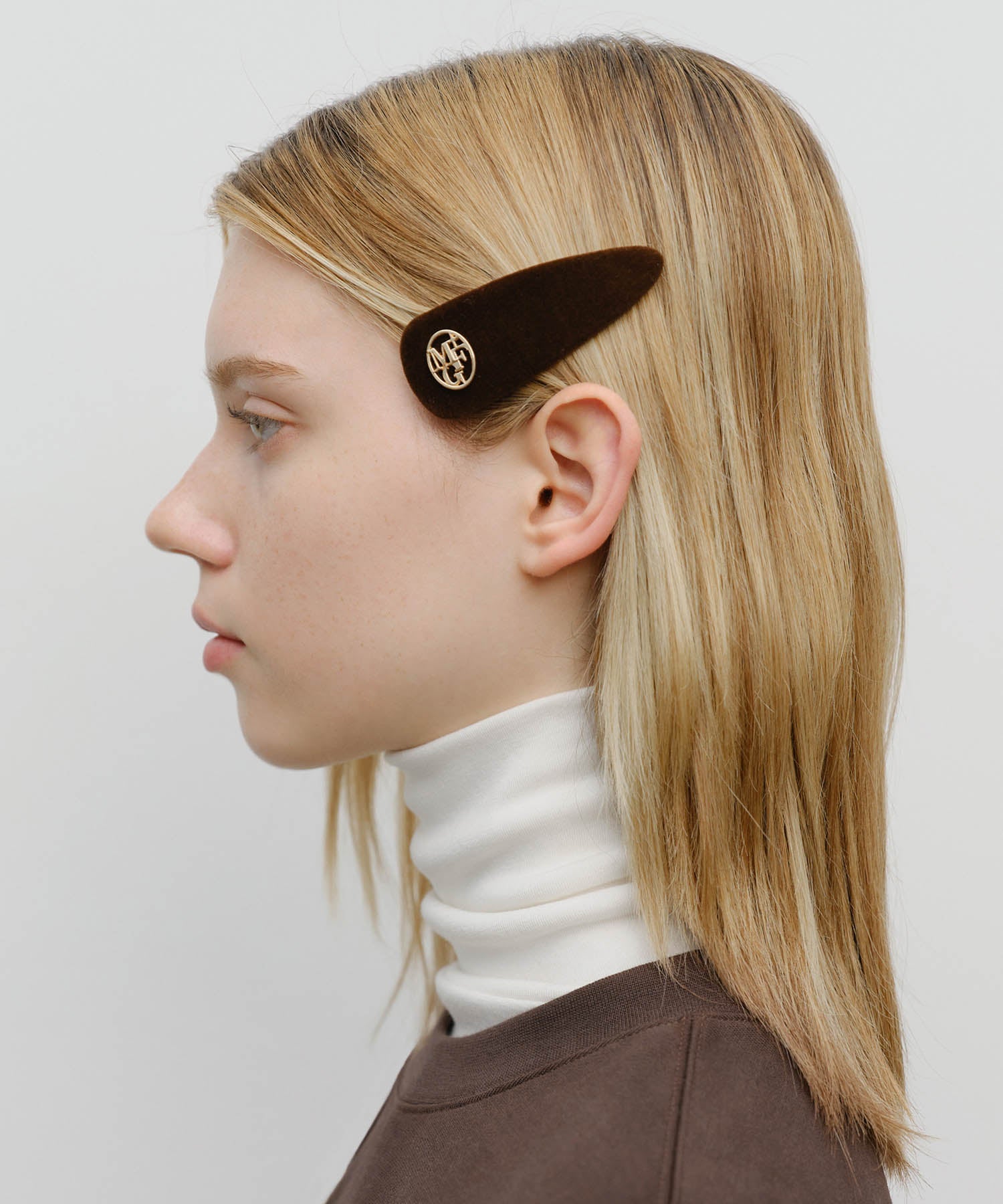 CIRCLE LOGO VELVET HAIR PIN