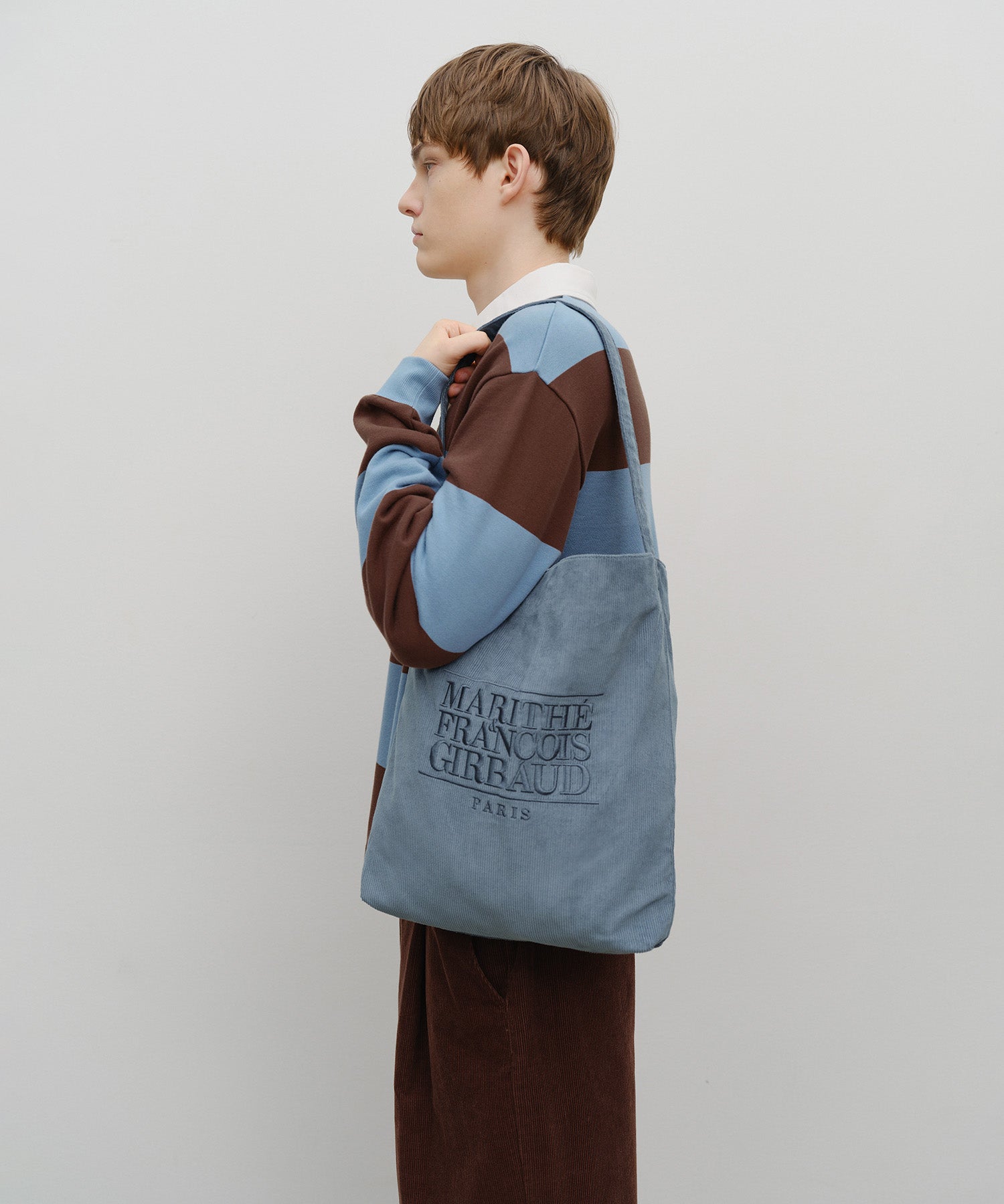 CLASSIC LOGO CORDUROY SHOULDER BAG