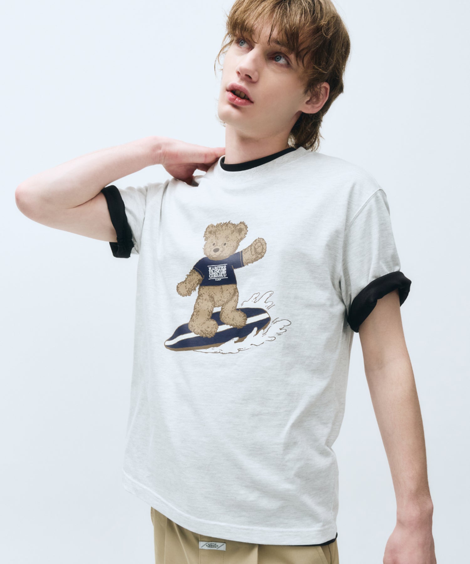 SURFING DOODLE BEAR TEE