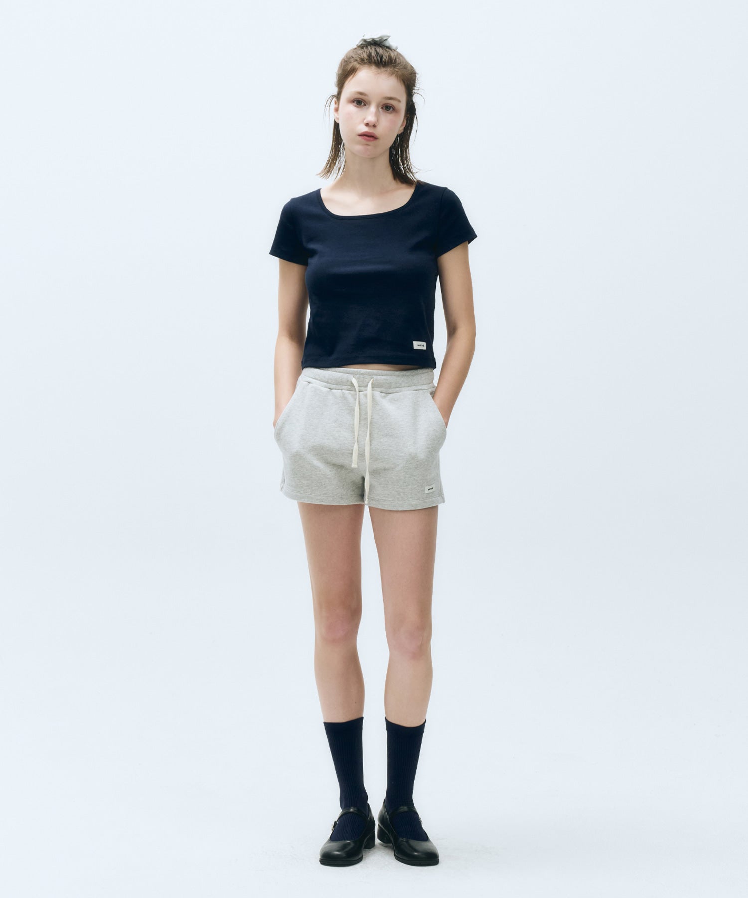 W BASIC SWEAT SHORTS