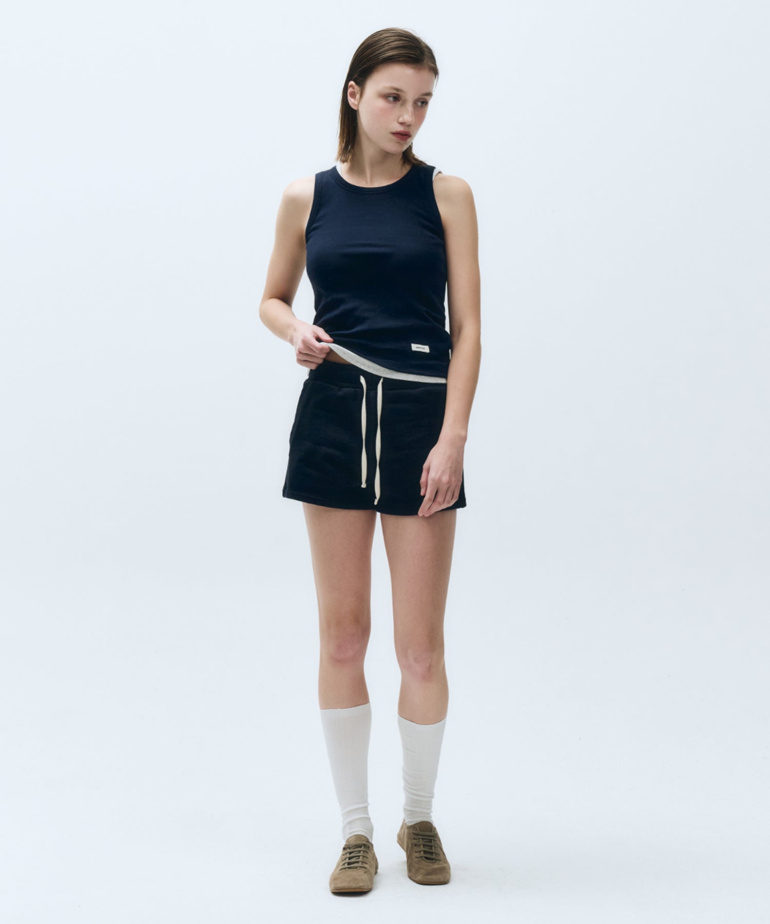 W BASIC SWEAT SHORTS