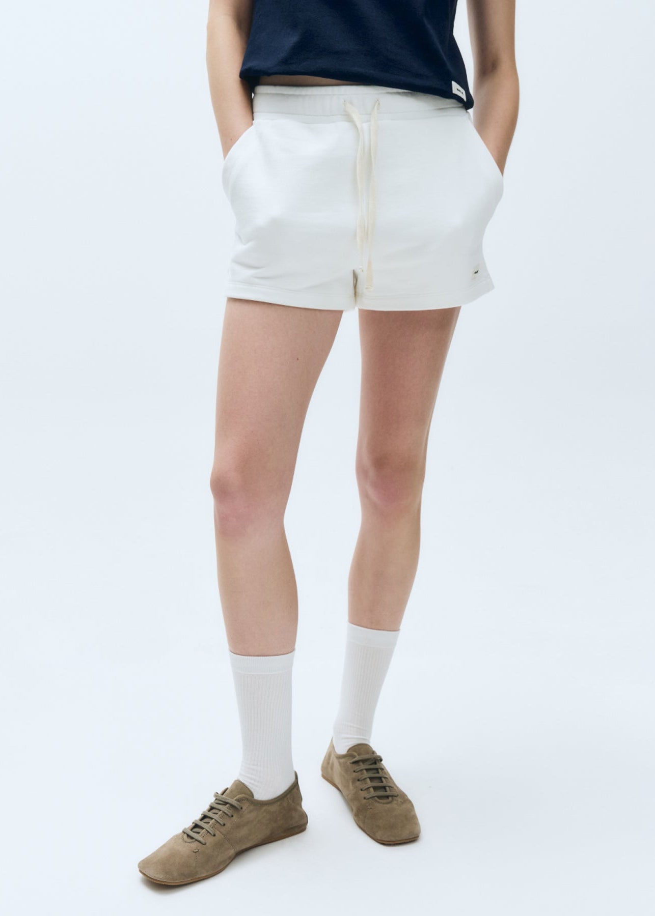 W BASIC SWEAT SHORTS