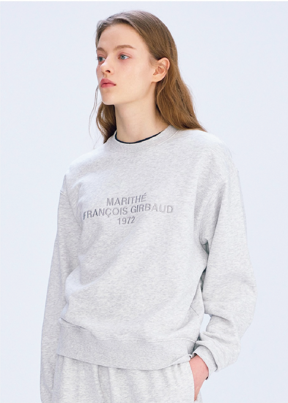 LETTERING LOGO SWEATSHIRT