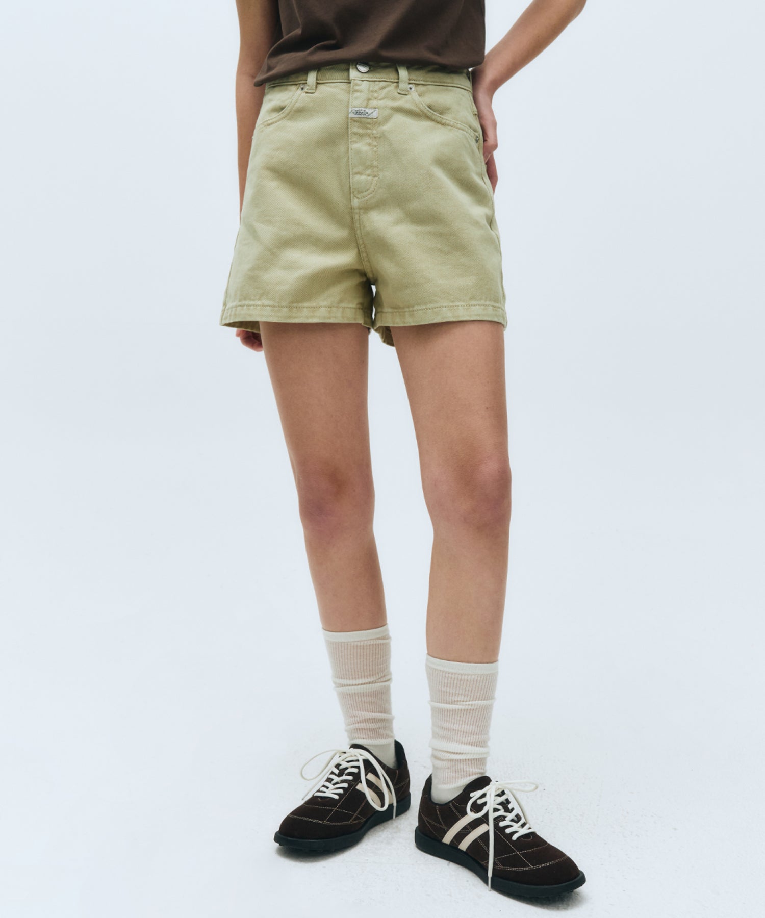 W COLORED DENIM SHORTS