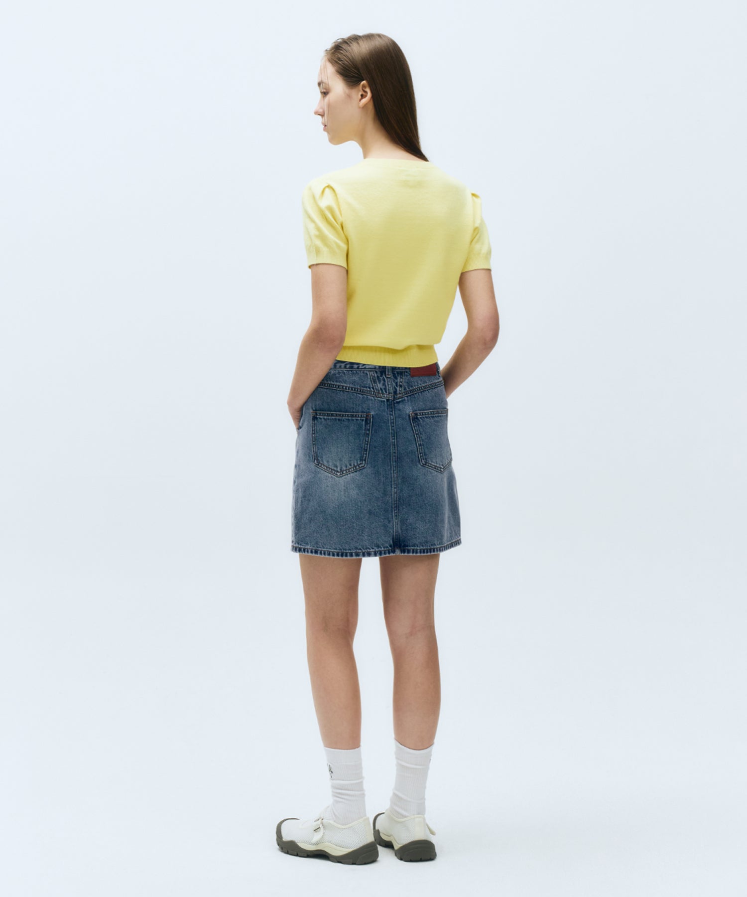 W STRAIGHT DENIM MINI SKIRT