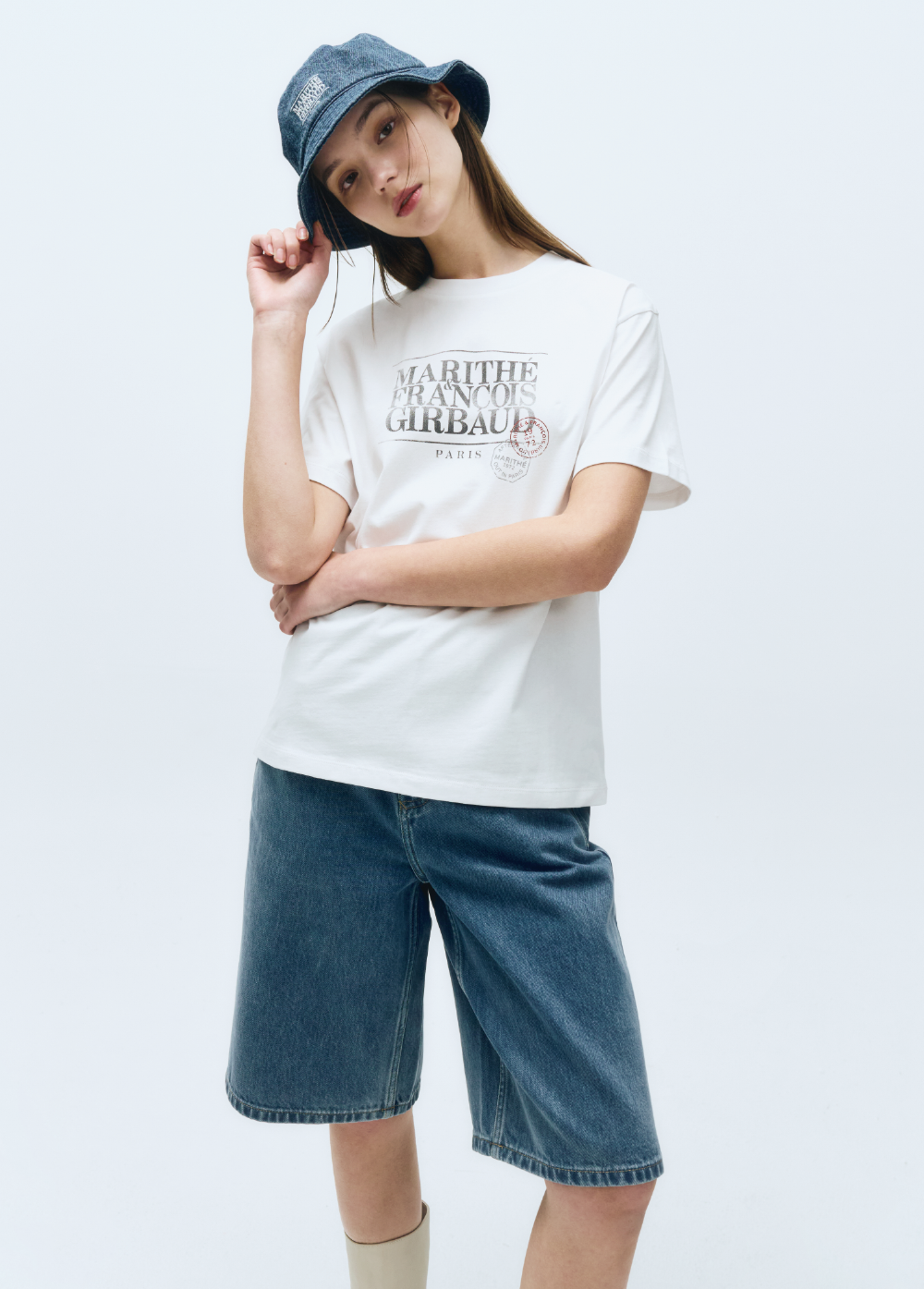 CLASSIC LOGO STAMP TEE
