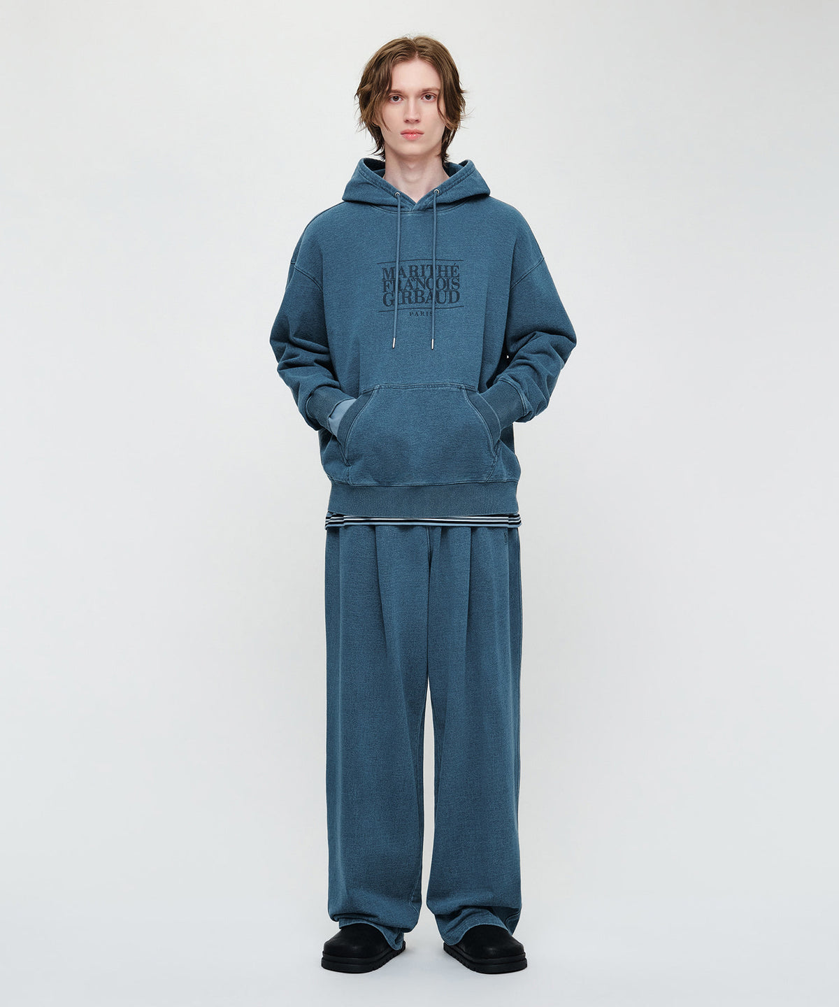 CRACK CLASSIC LOGO DYEING ONE TUCK WIDE SWEAT PANTS