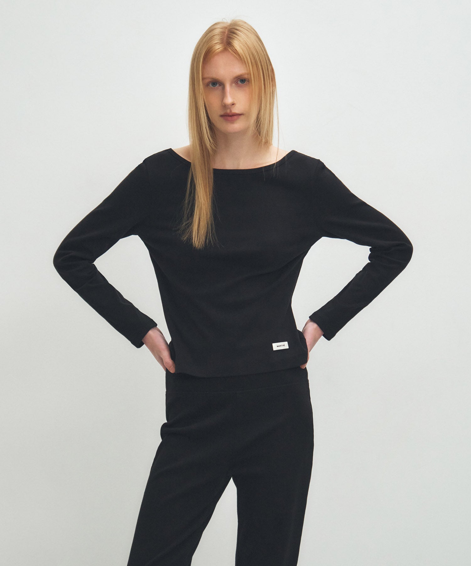 W BASIC SCOOP BACK LONG SLEEVE