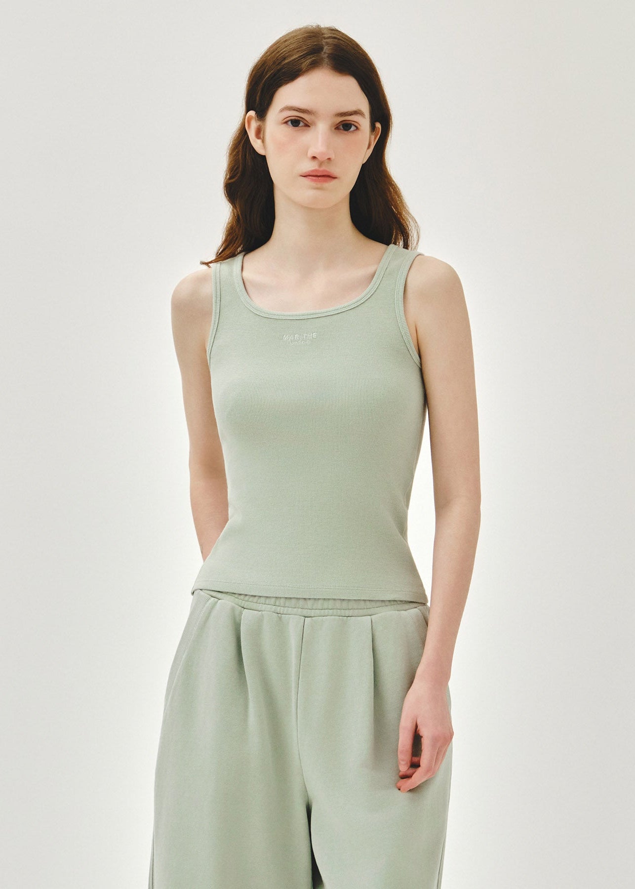 W REGULAR LOGO SLEEVELESS