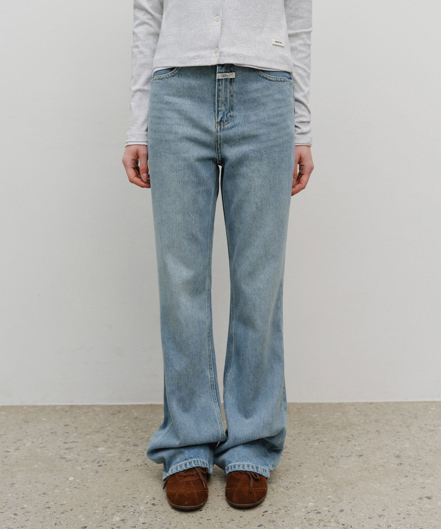 W SLIM BOOT-CUT DENIM PANTS
