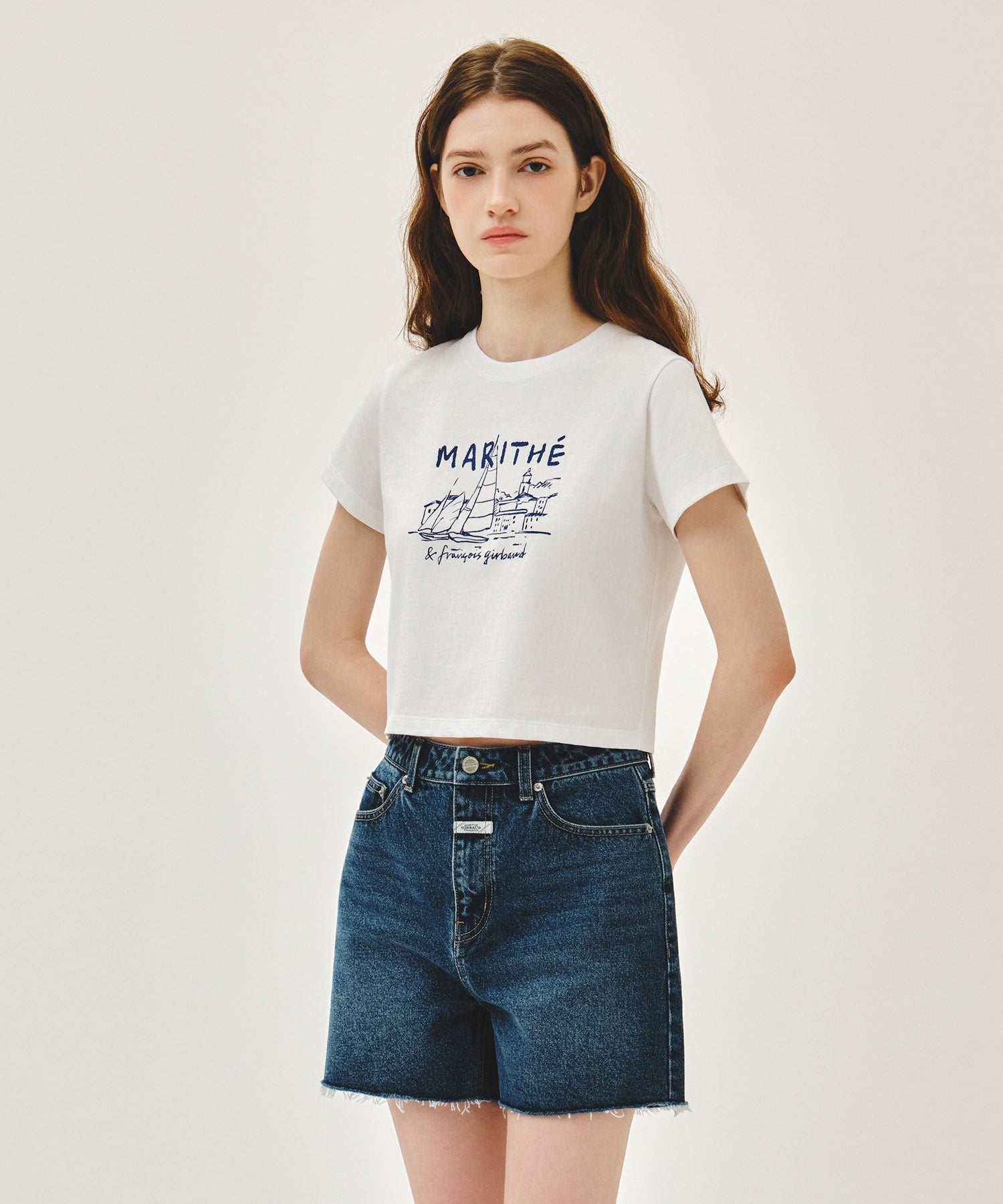 W FRENCH GRAPHIC CROP TEE