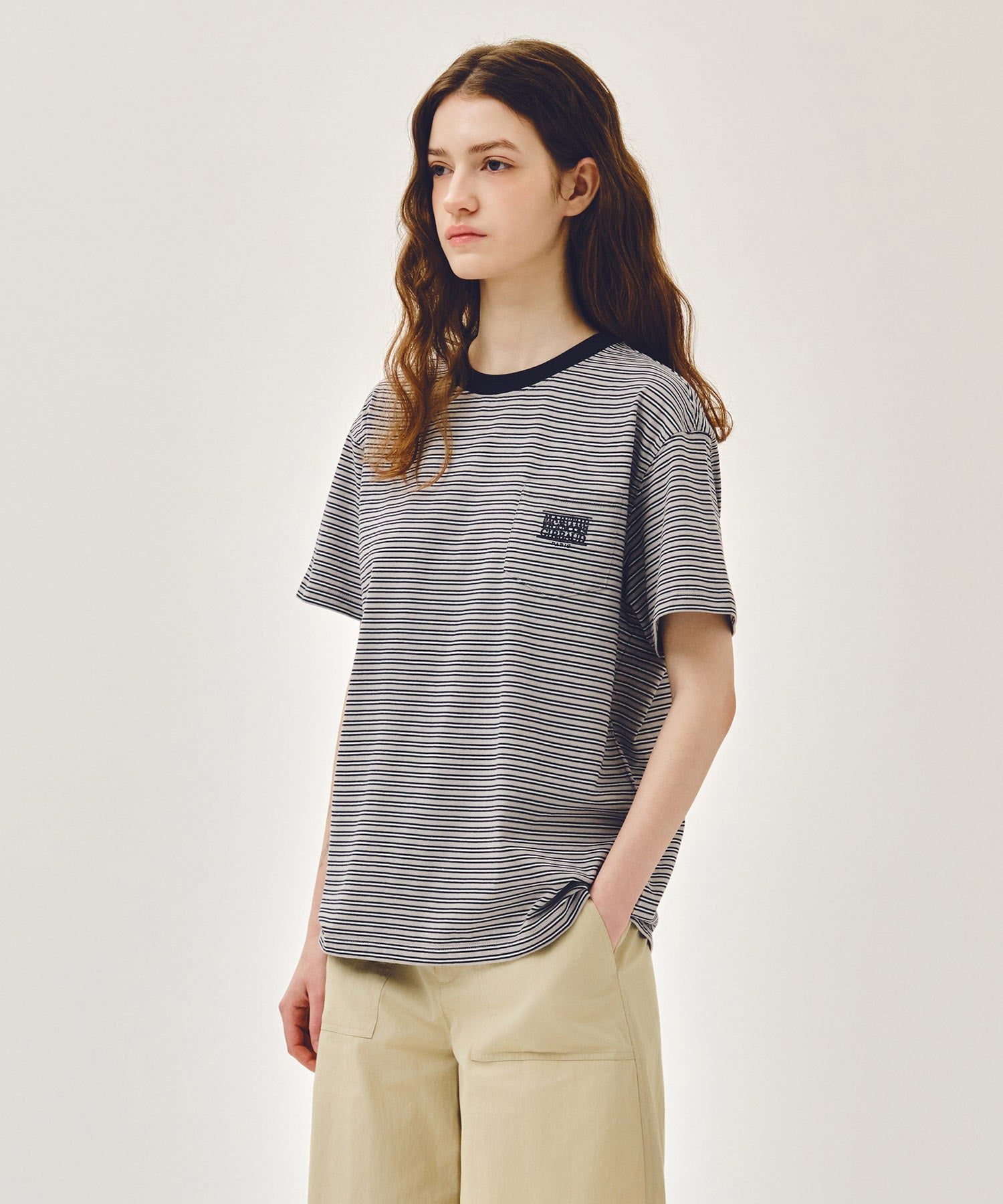 SMALL CLASSIC LOGO STRIPE RINGER TEE