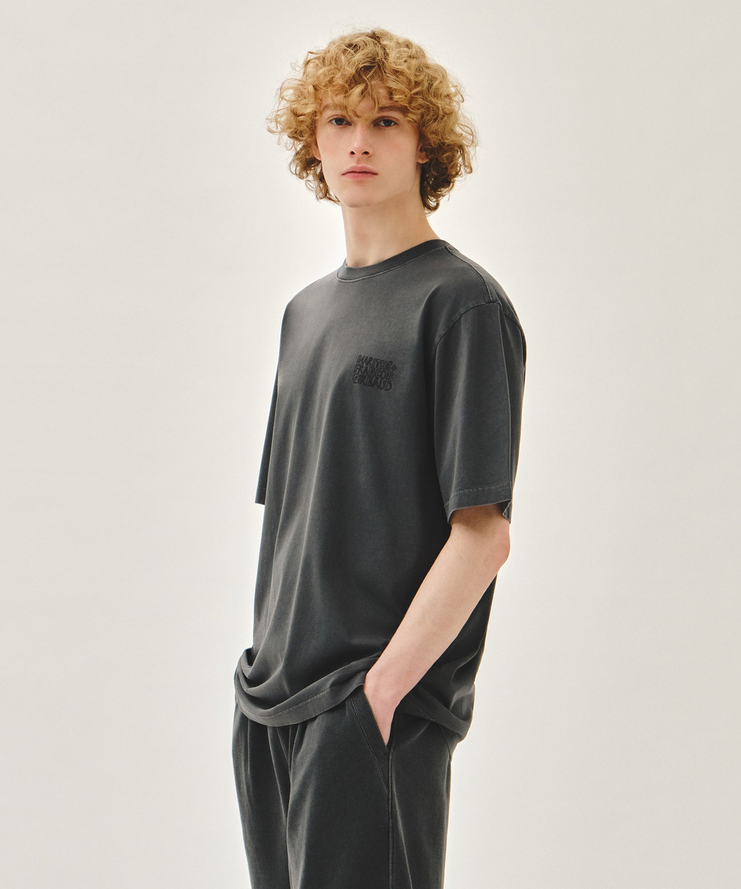 DRAWING LOGO DYEING TEE