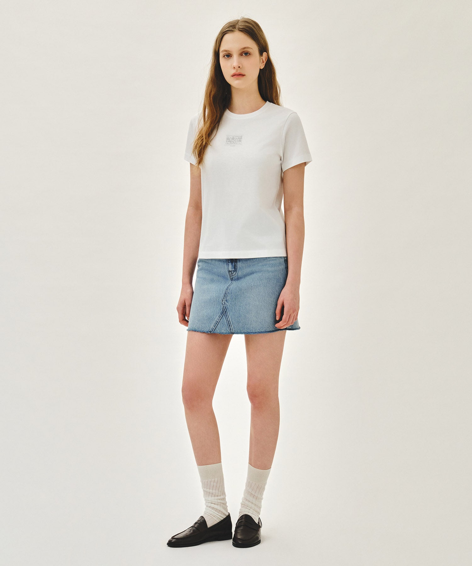 W SMALL CLASSIC LOGO TEE