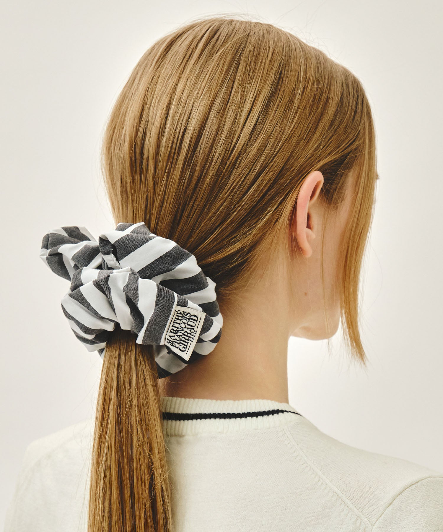 CLASSIC LOGO STRIPE HAIR SCRUNCHIE