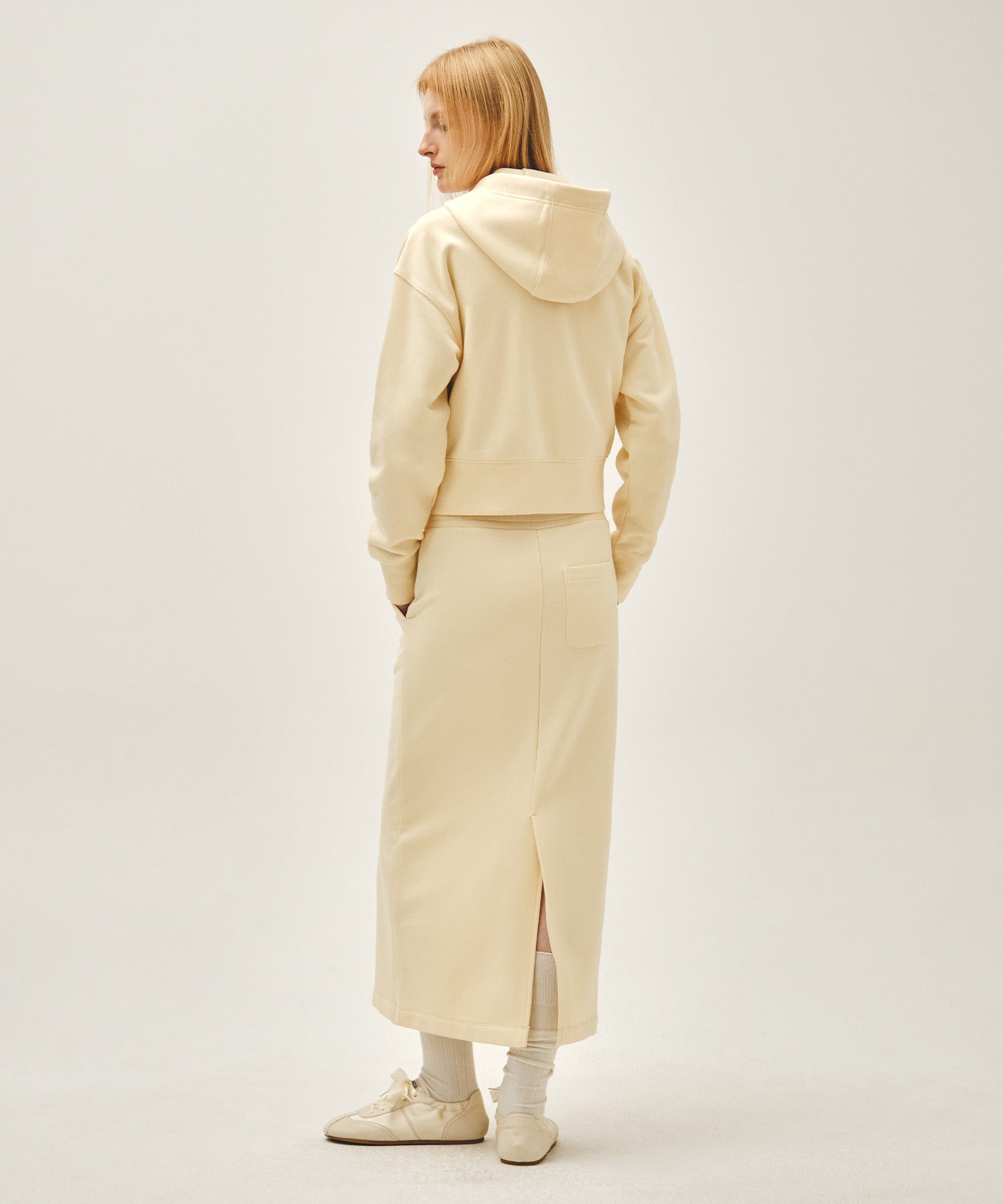 W CLASSIC LOGO SWEAT LONG SKIRT