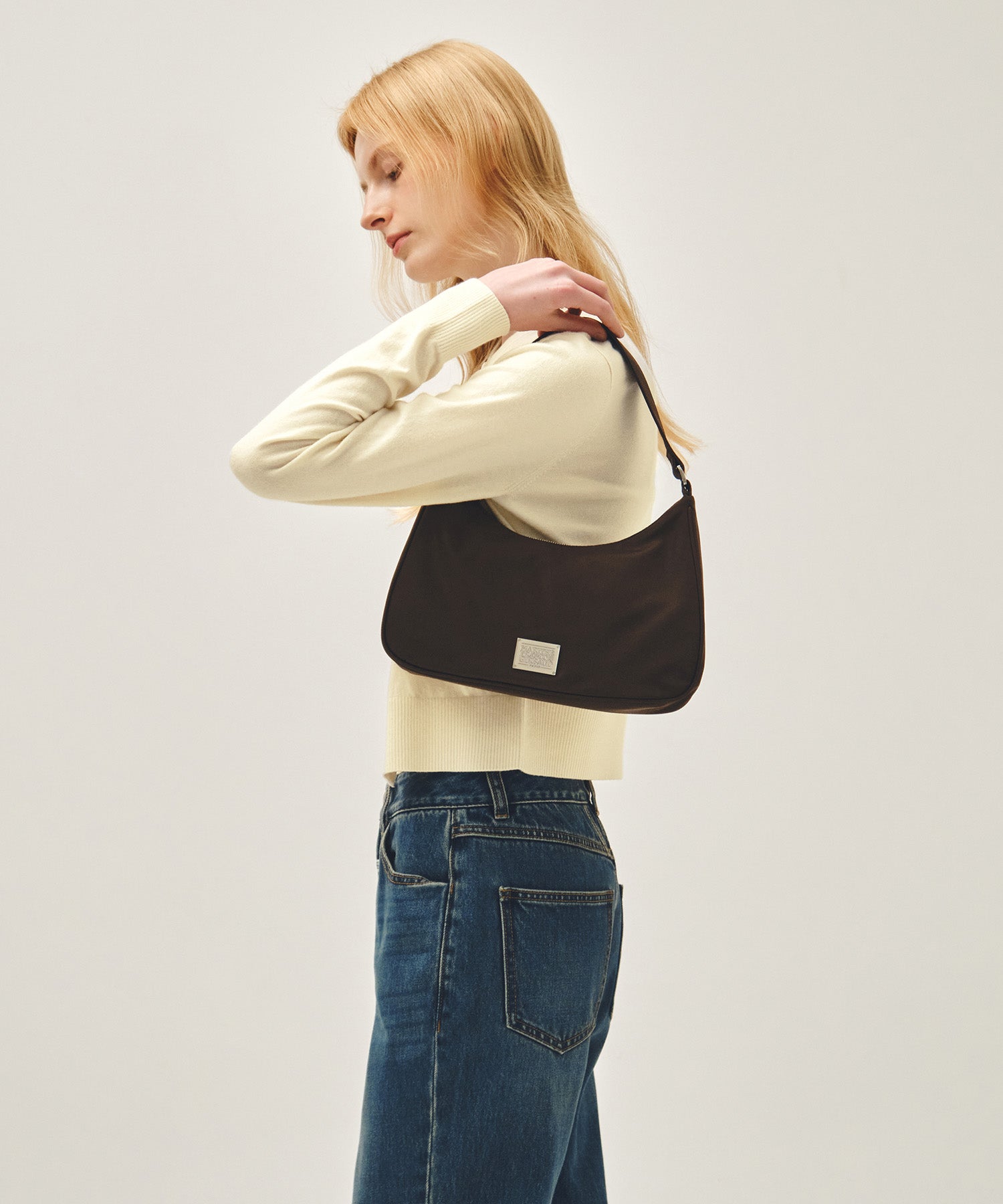 CLASSIC LOGO HOBO BAG