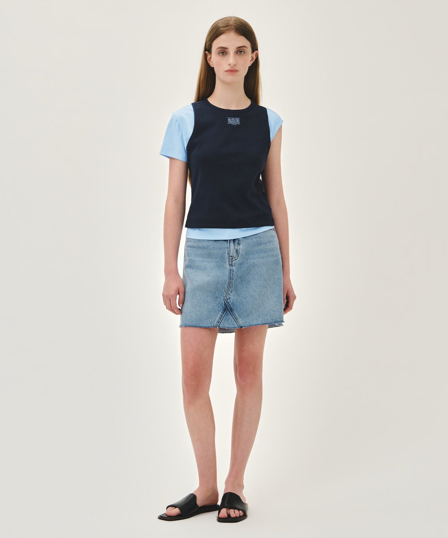 W SMALL CLASSIC LOGO ONE SHOULDER LAYERED TEE