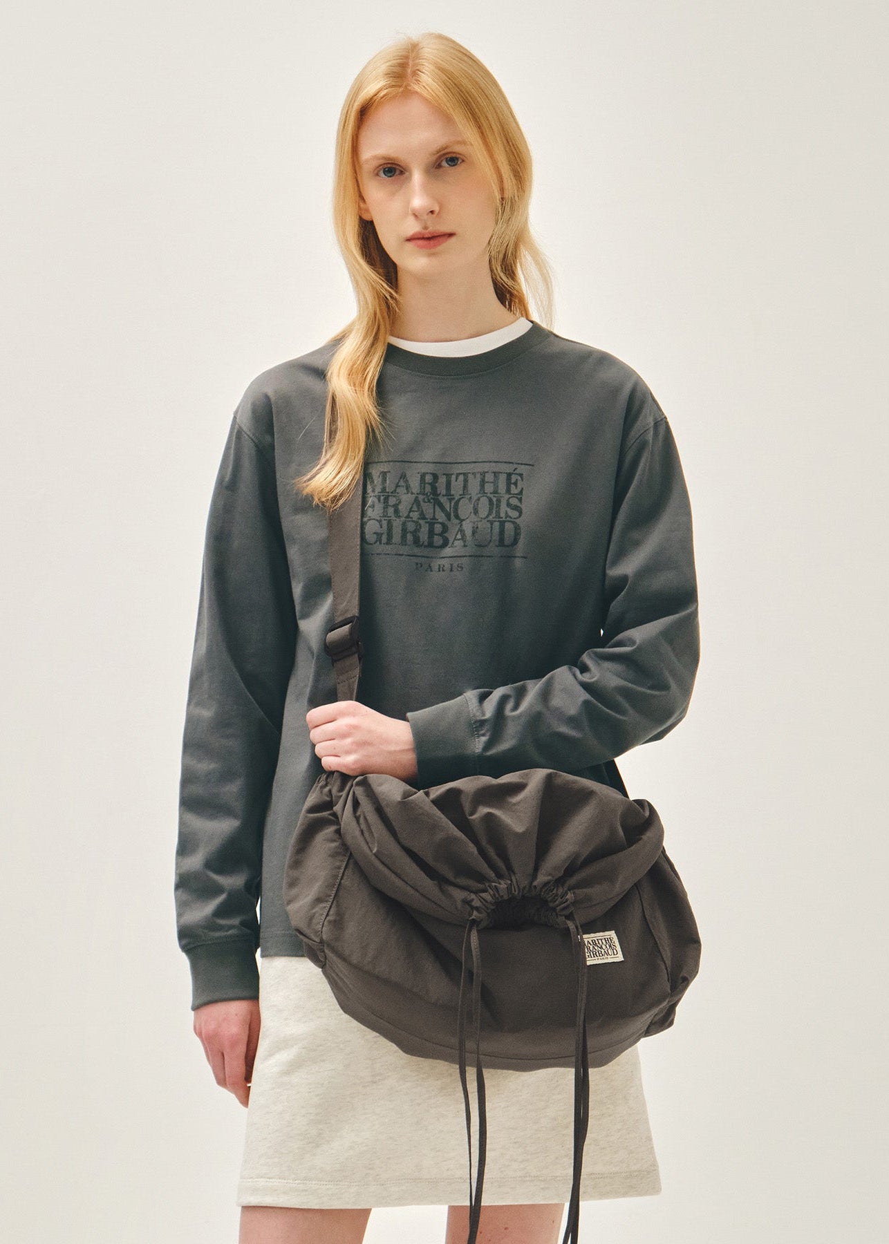 CLASSIC LOGO STRING NYLON CROSS BAG